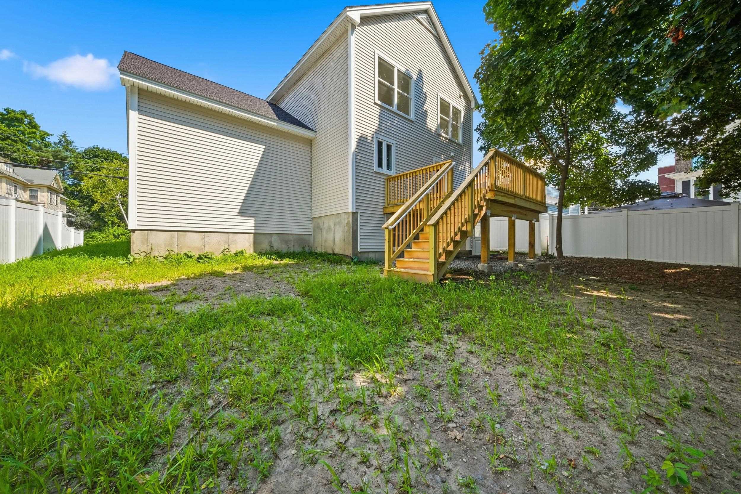 16 Manchester Street Property Photo 7