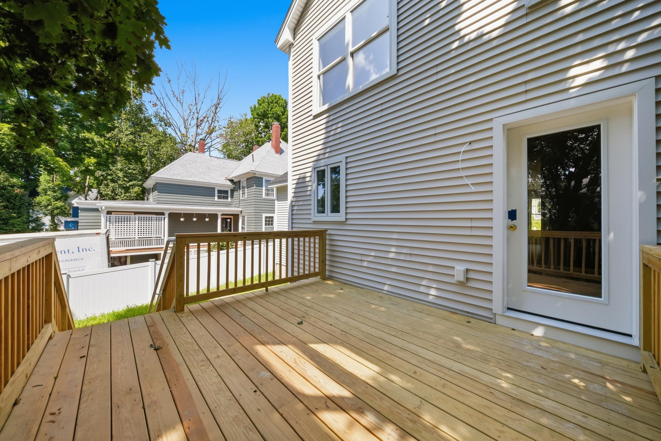 16 Manchester Street Property Photo 11