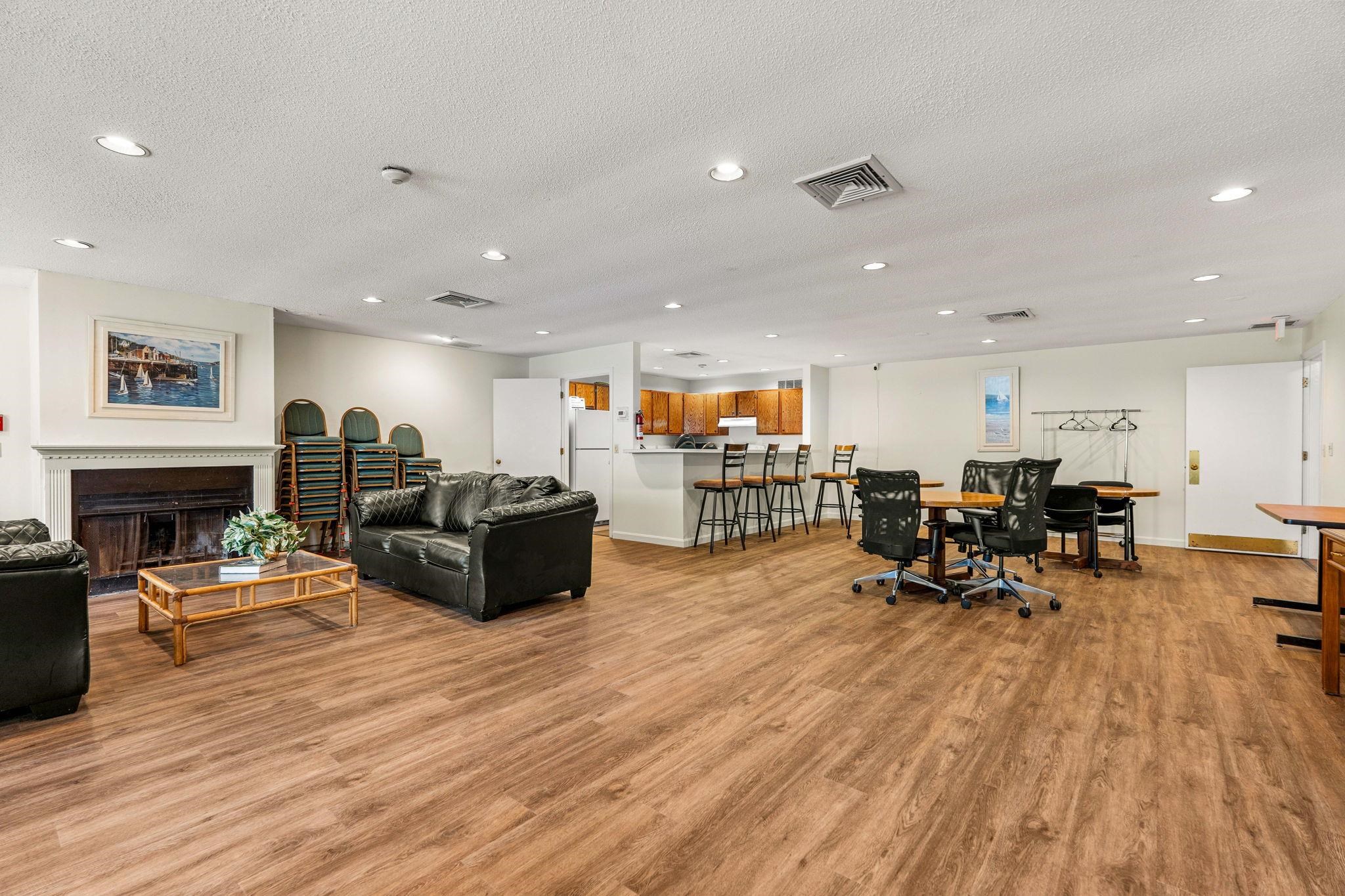 1202 White Cedar Boulevard Property Photo 22