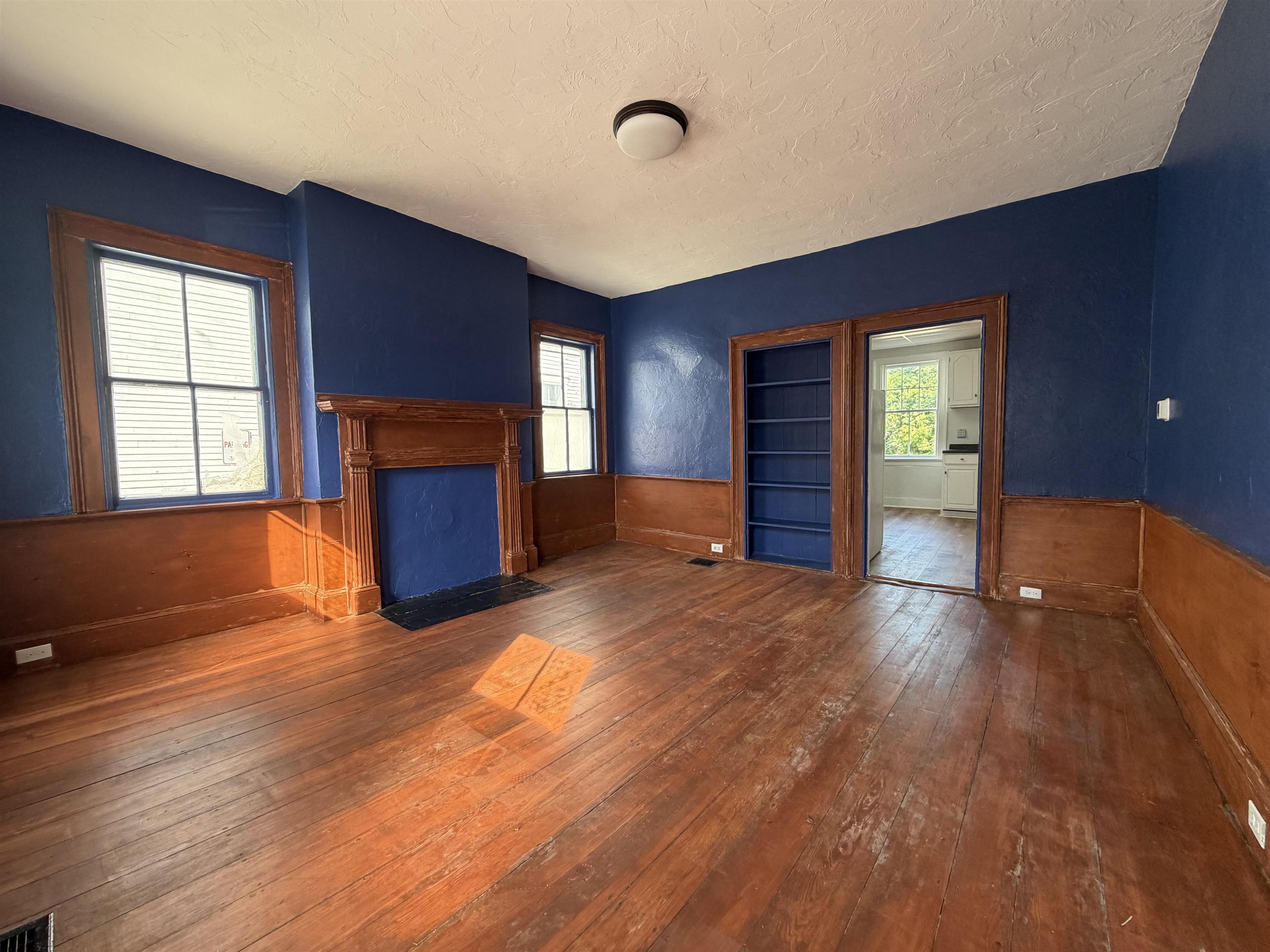 4 Washington Street Property Photo 10