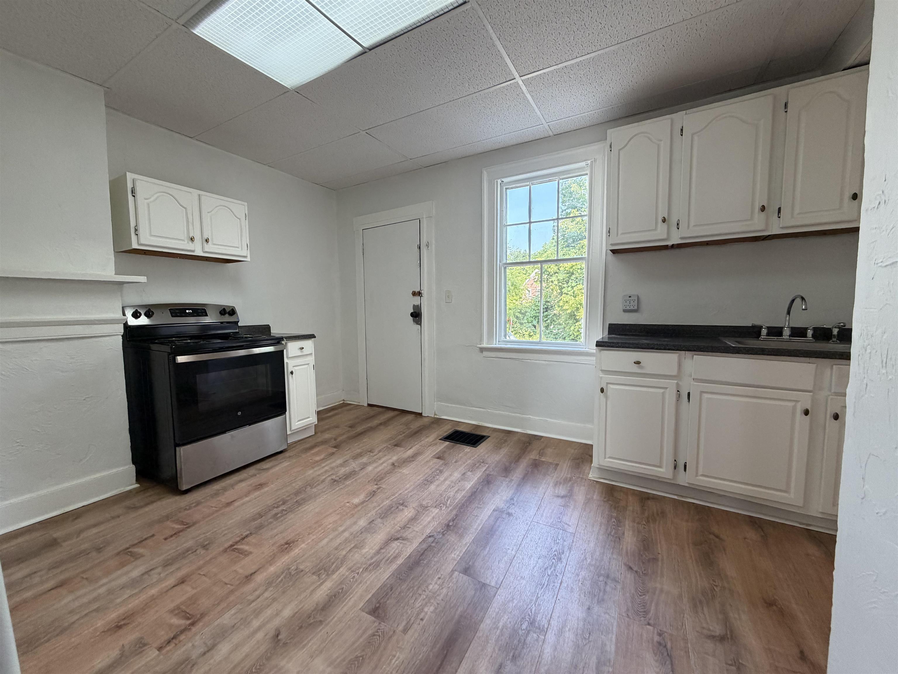 4 Washington Street Property Photo 20