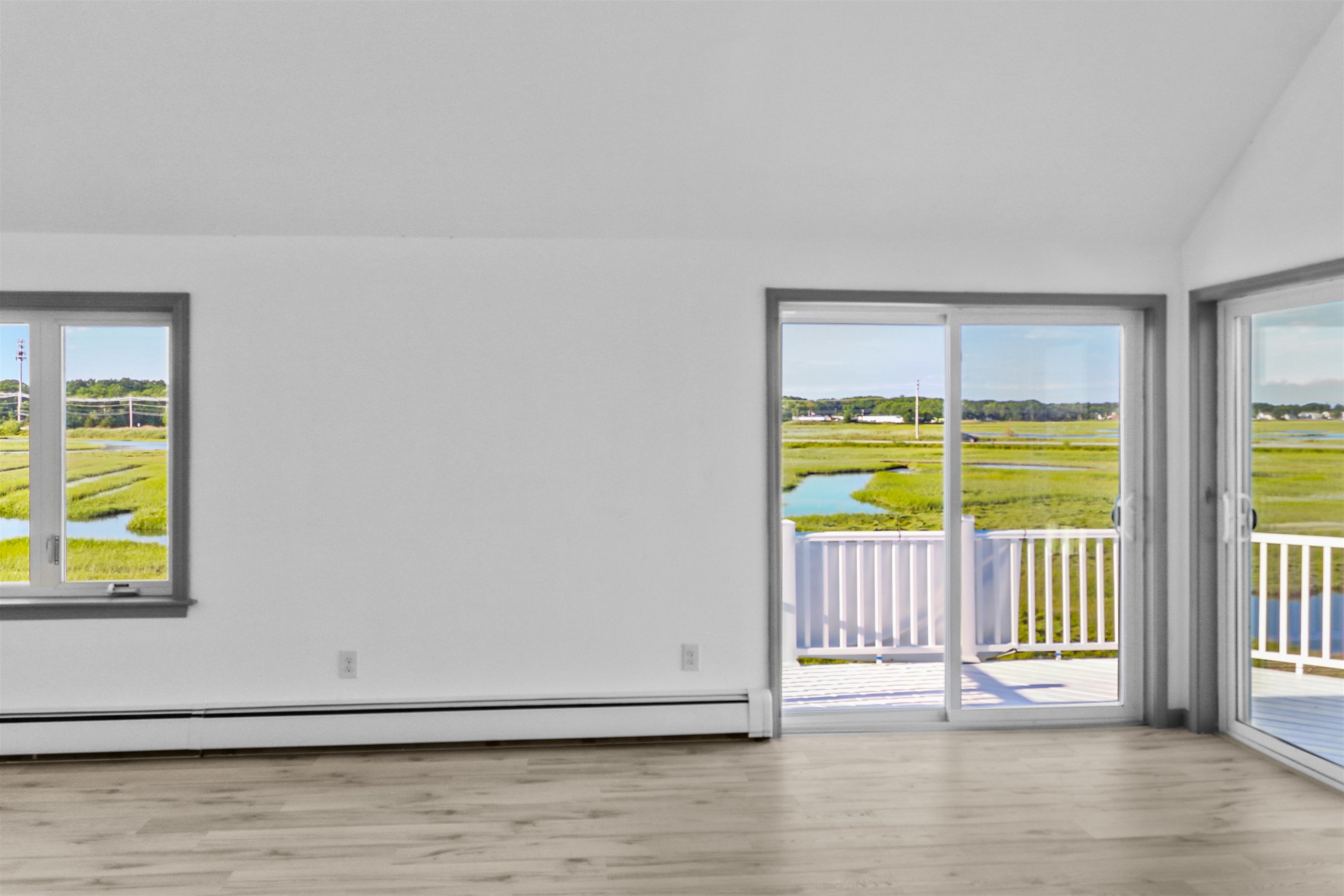 16 Bruce Street Property Photo 10
