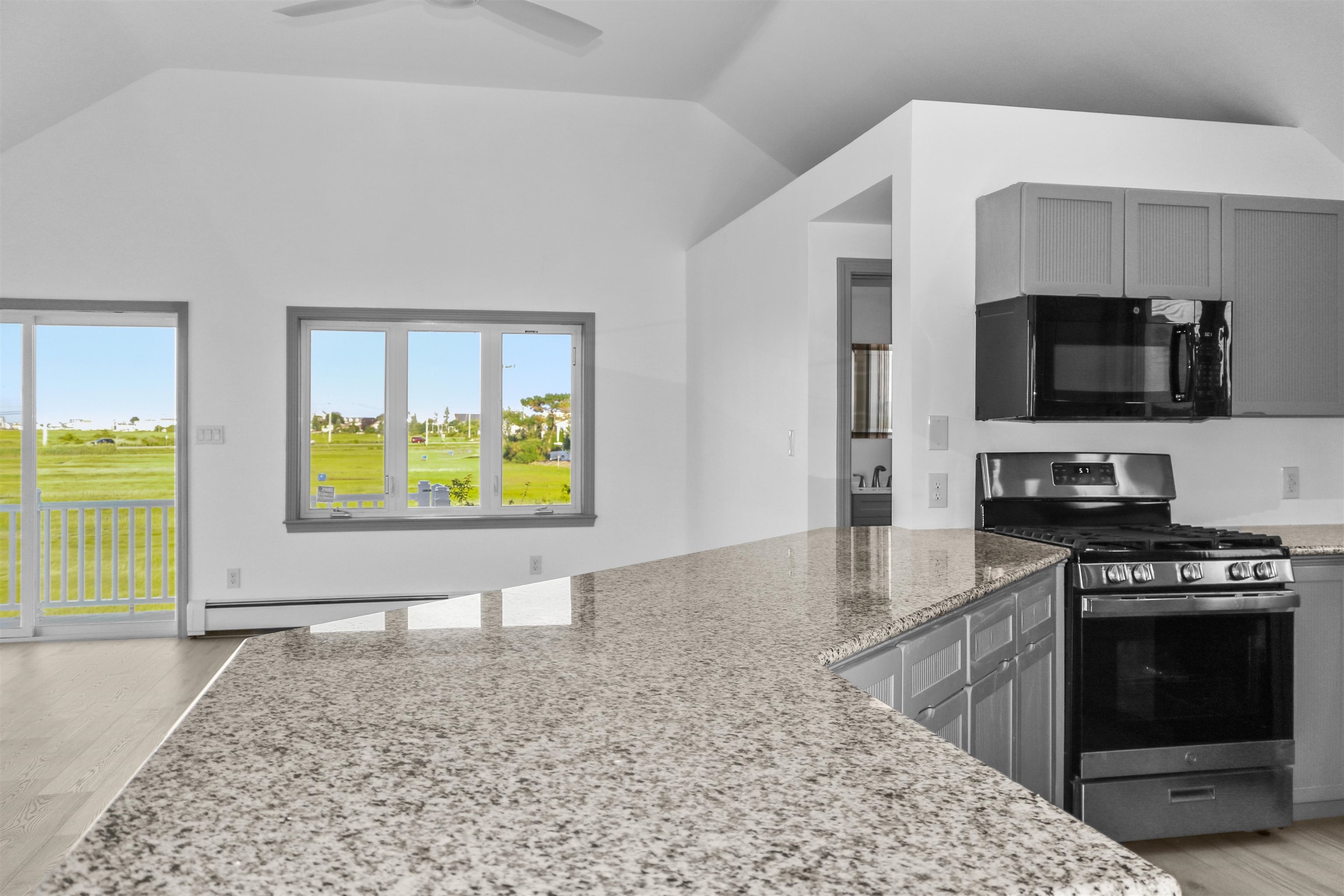 16 Bruce Street Property Photo 14
