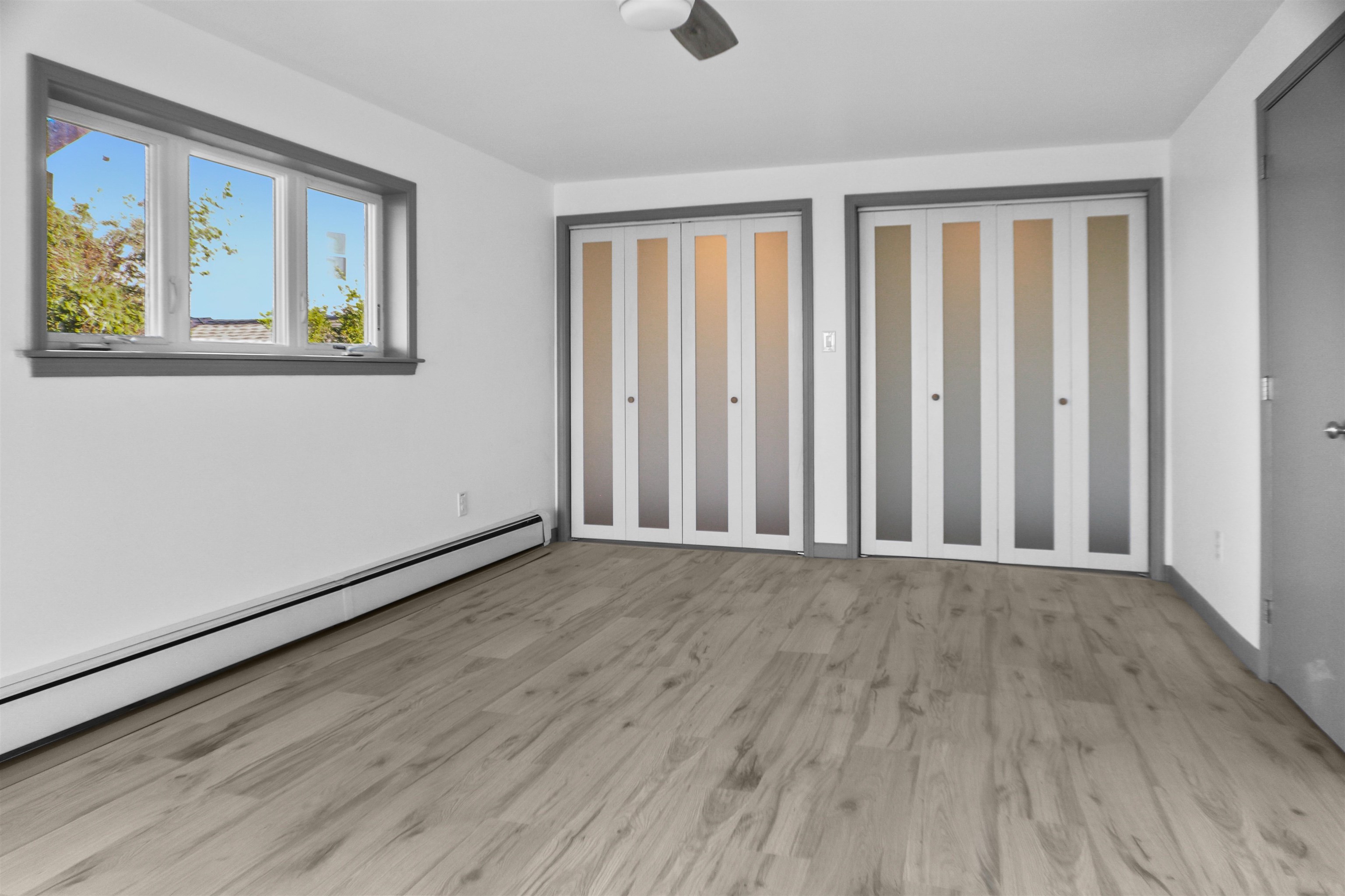 16 Bruce Street Property Photo 35