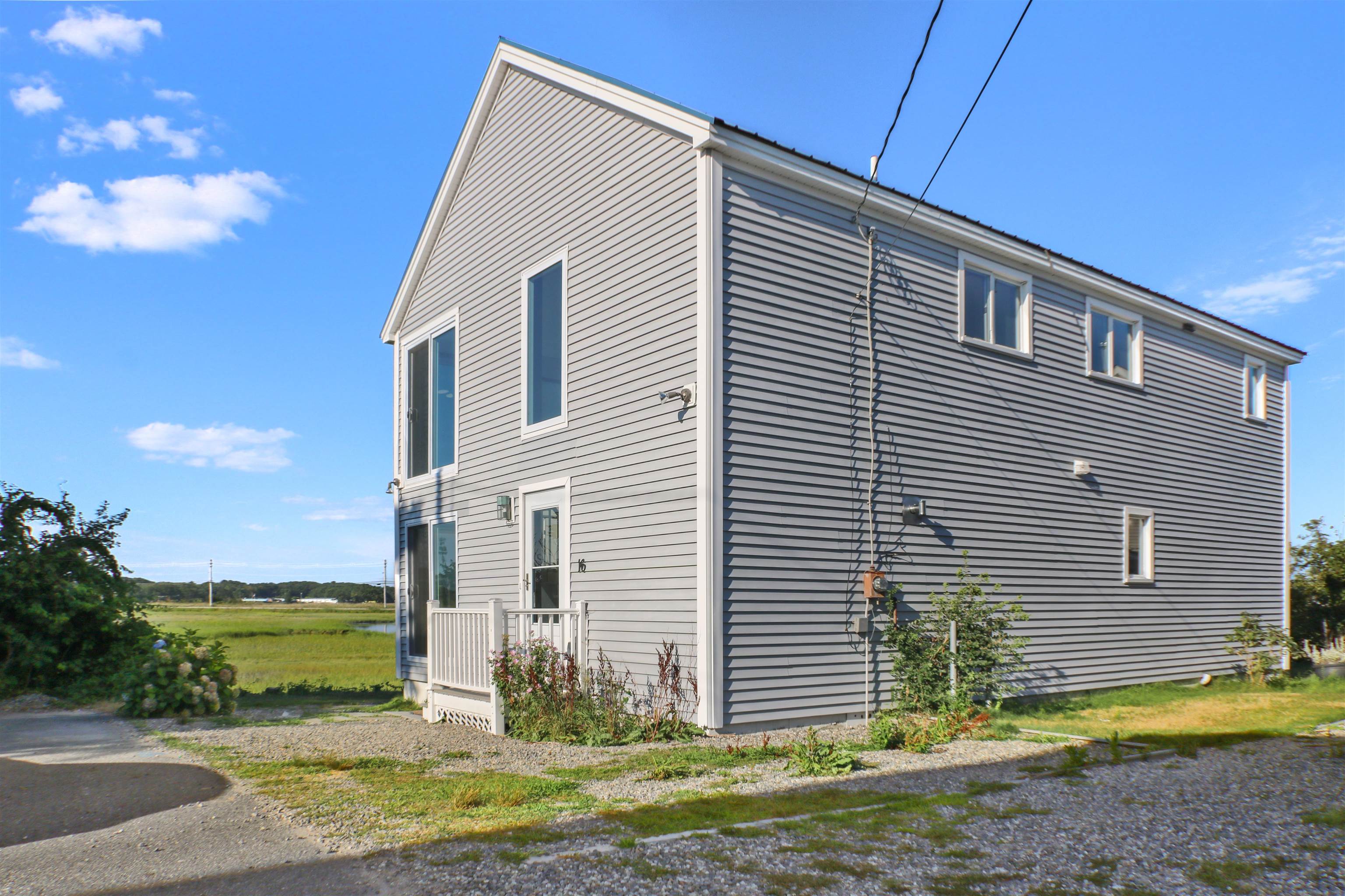 16 Bruce Street Property Photo 50