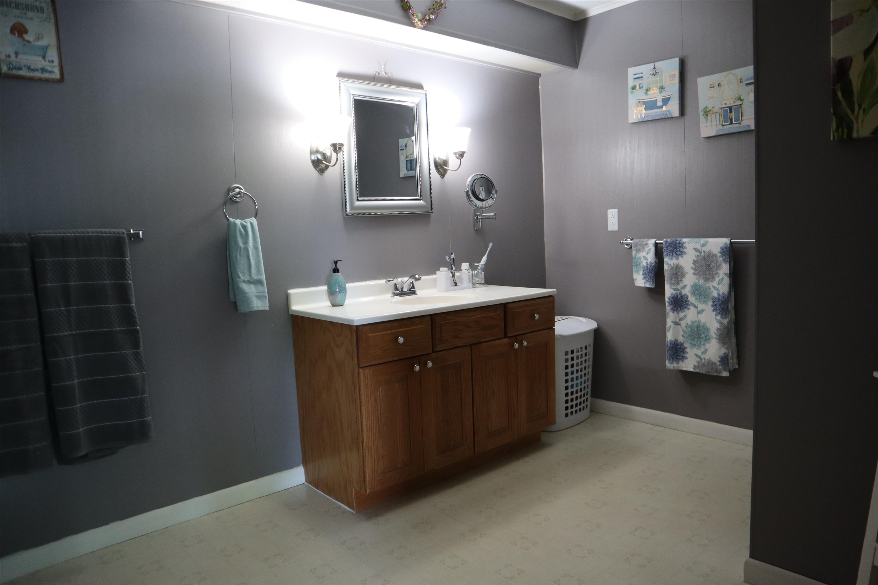 21 Mott Street Property Photo 11