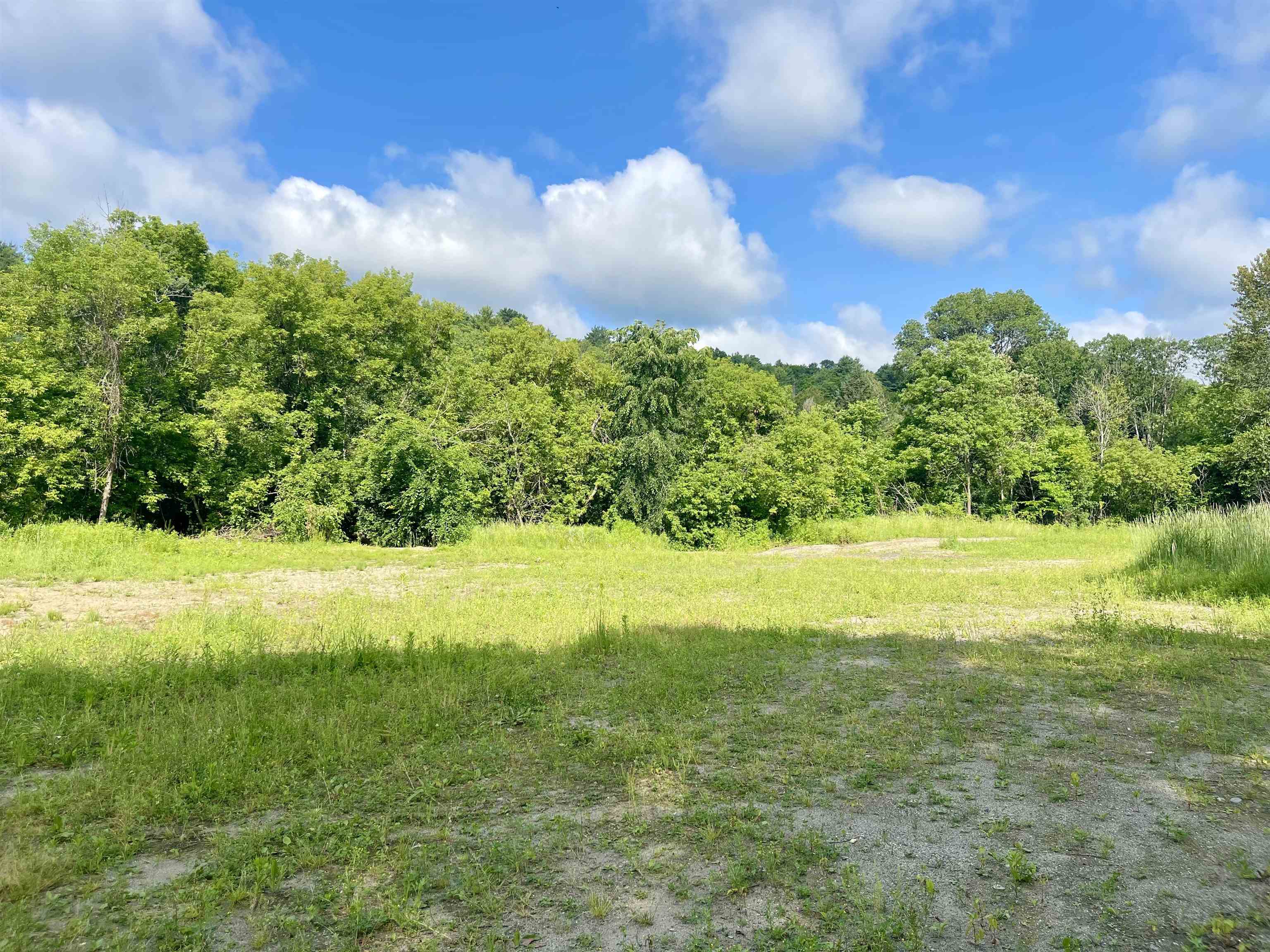603 Stark District Road Property Photo 4