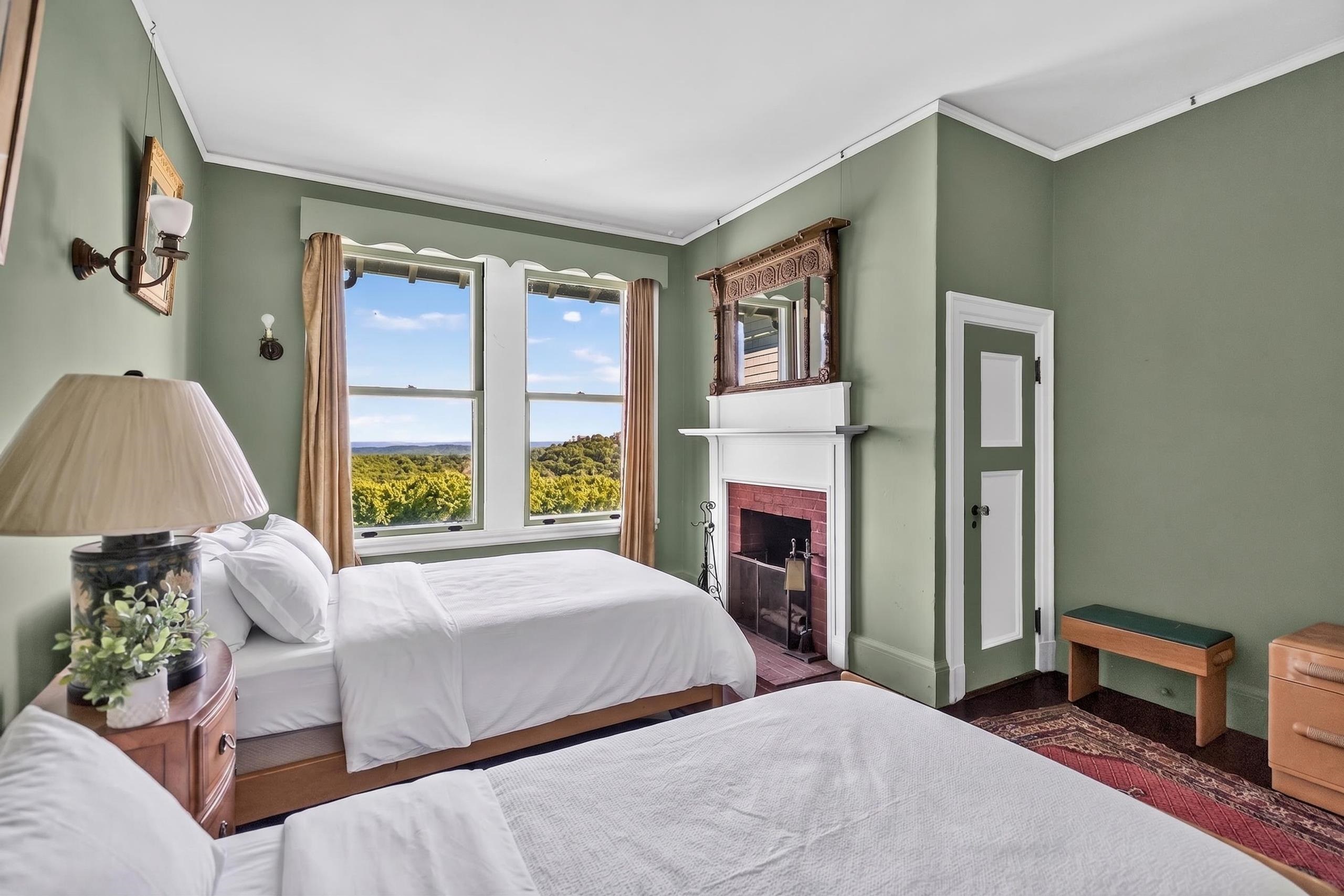 4 Windmill Hill Road Property Photo 32