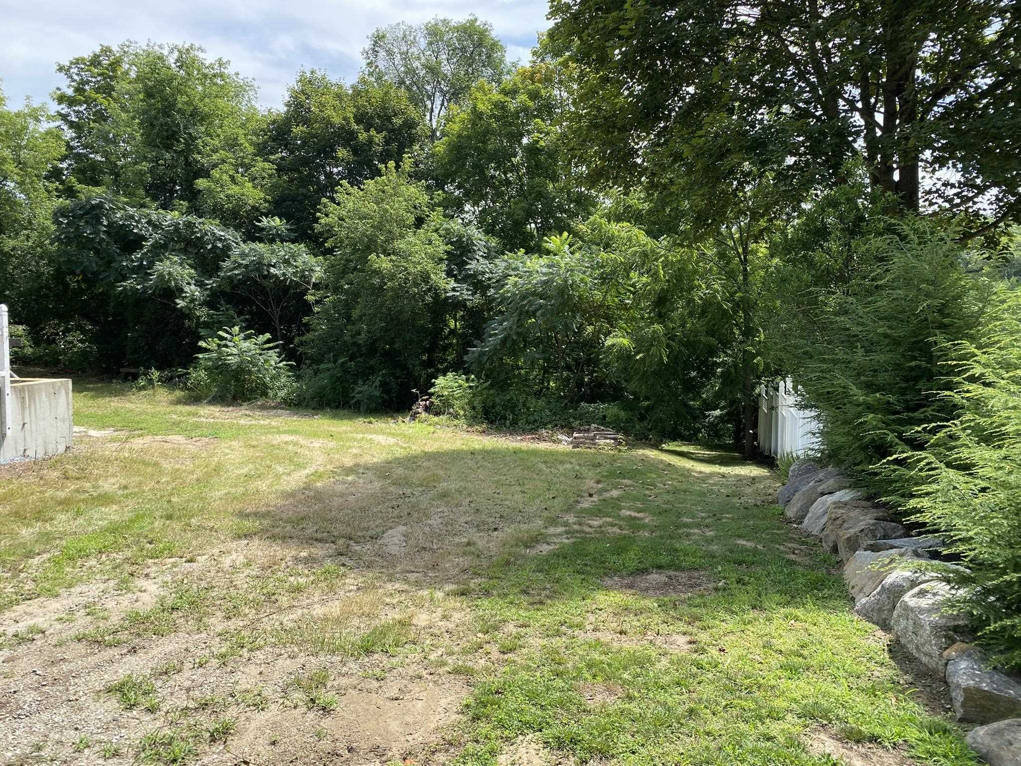 91 Munroe Street Property Photo 3