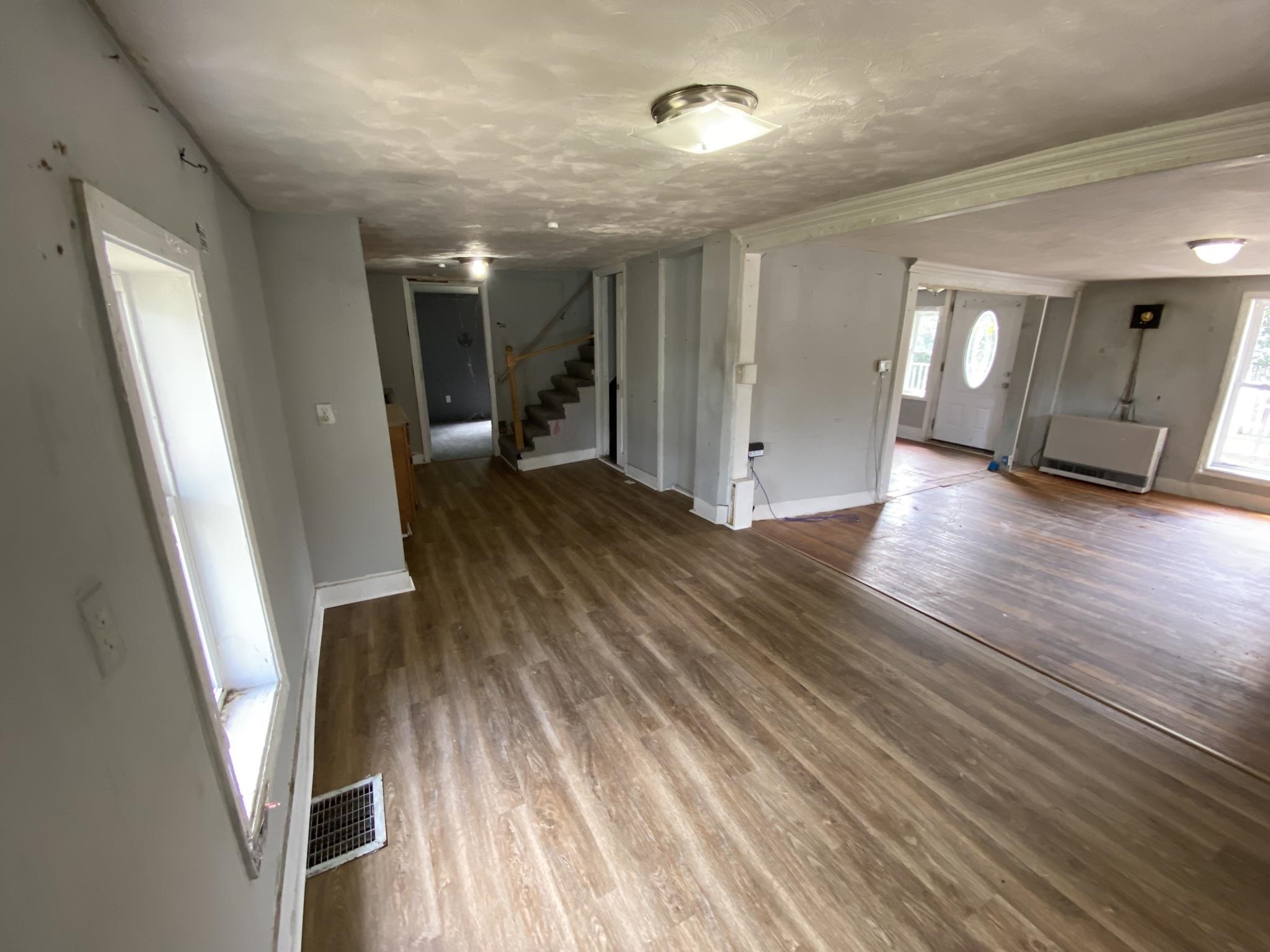 91 Munroe Street Property Photo 12