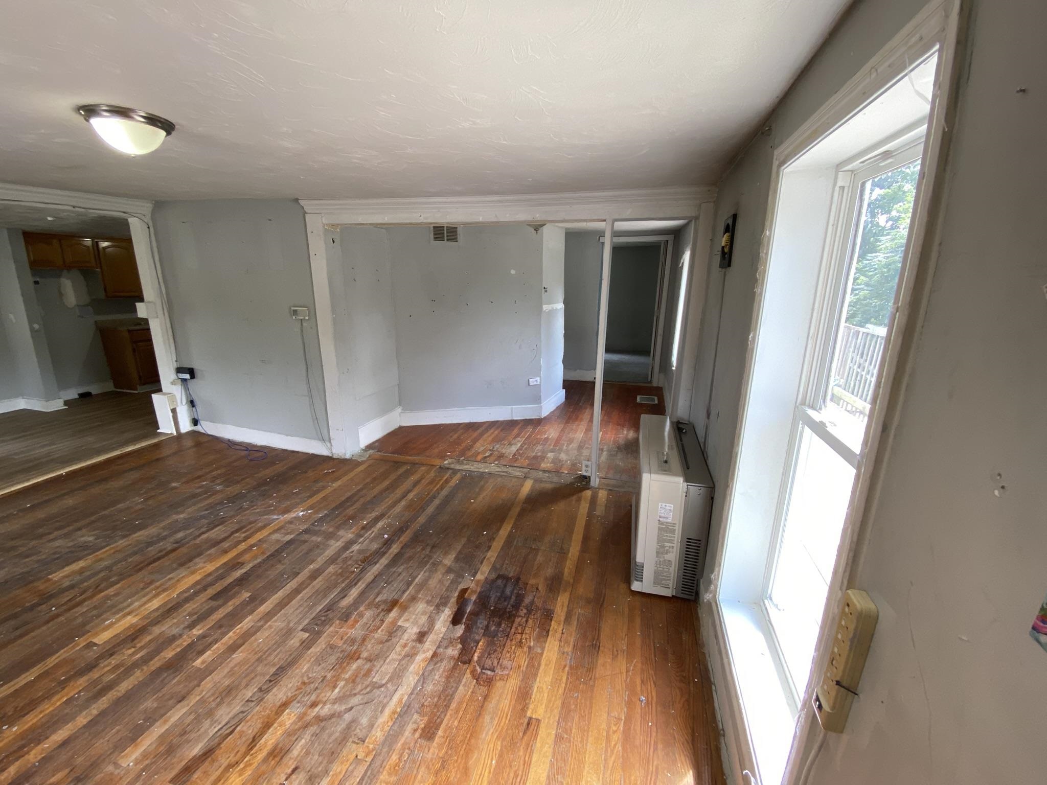 91 Munroe Street Property Photo 13