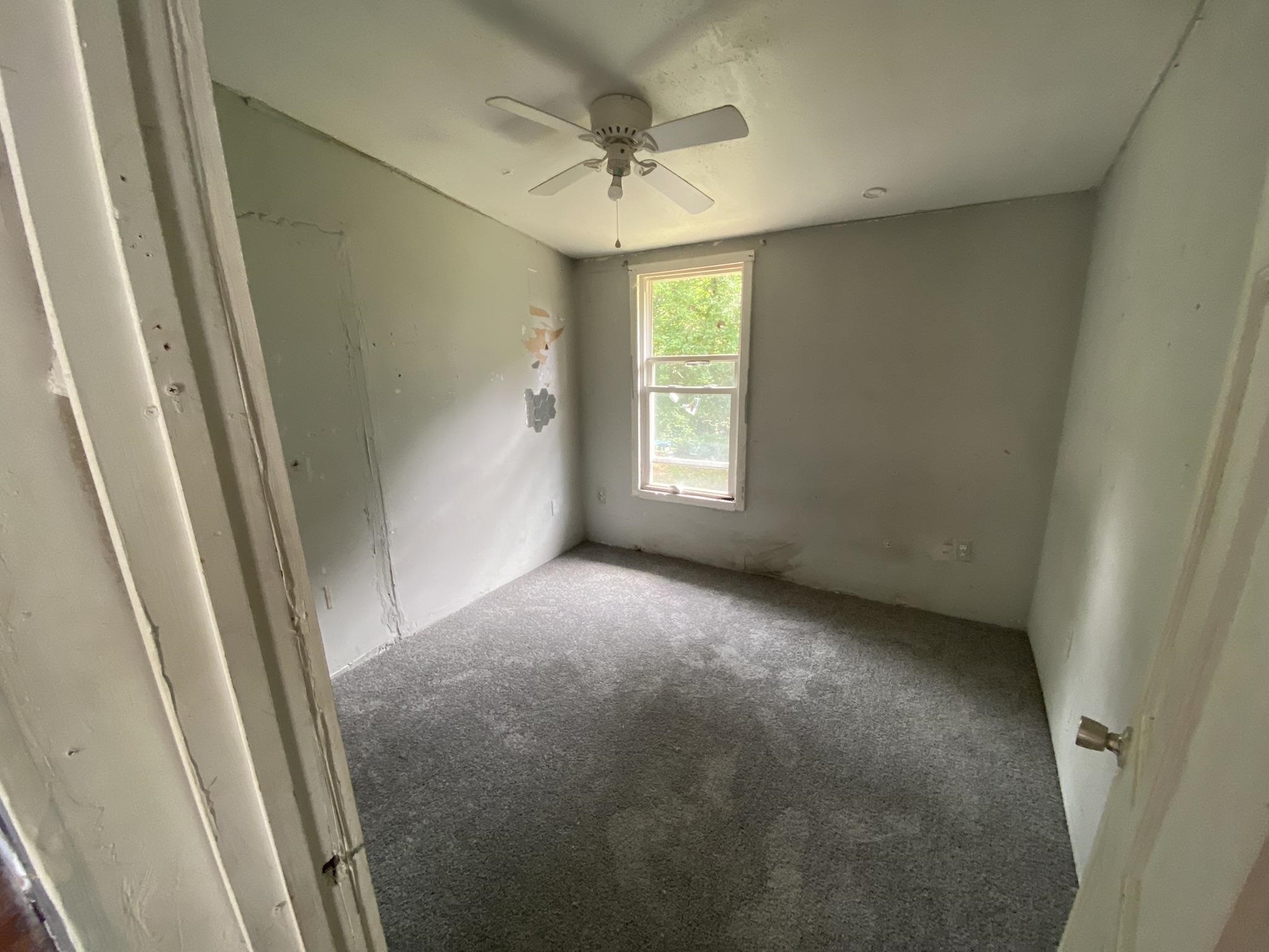 91 Munroe Street Property Photo 19