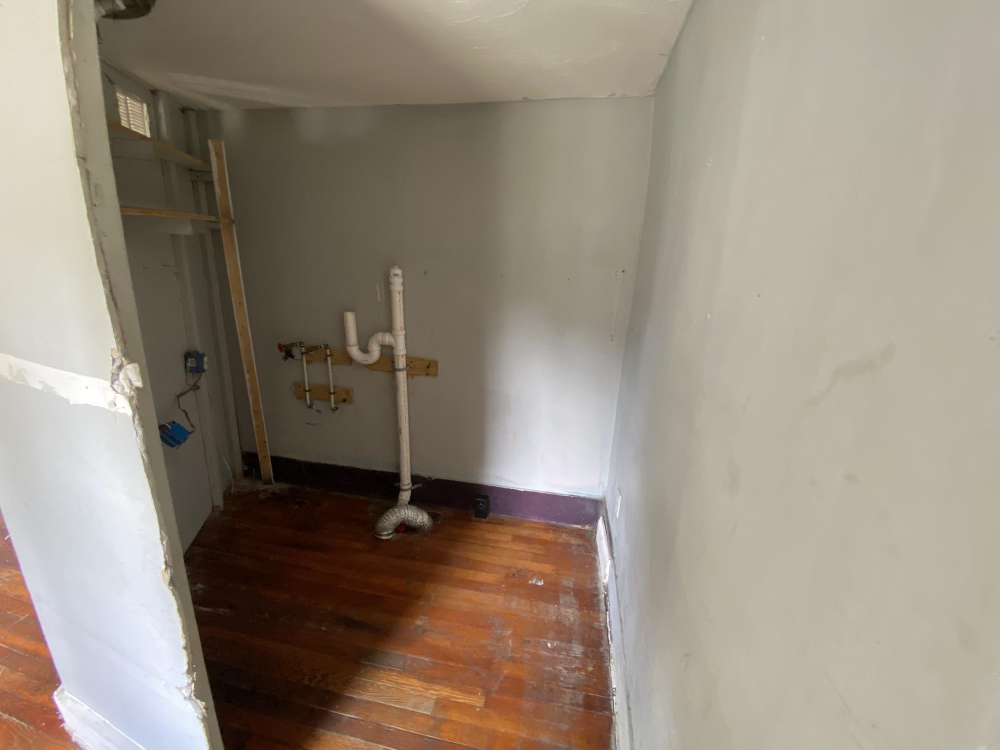 91 Munroe Street Property Photo 20