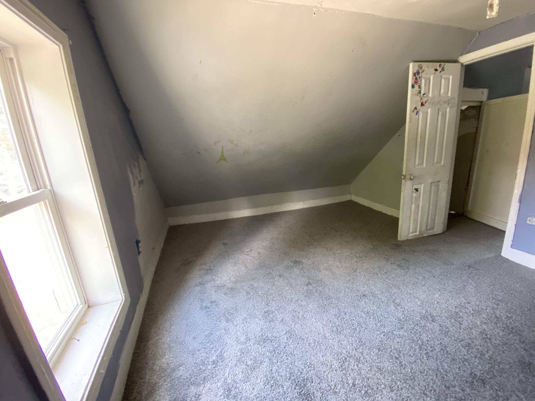91 Munroe Street Property Photo 30