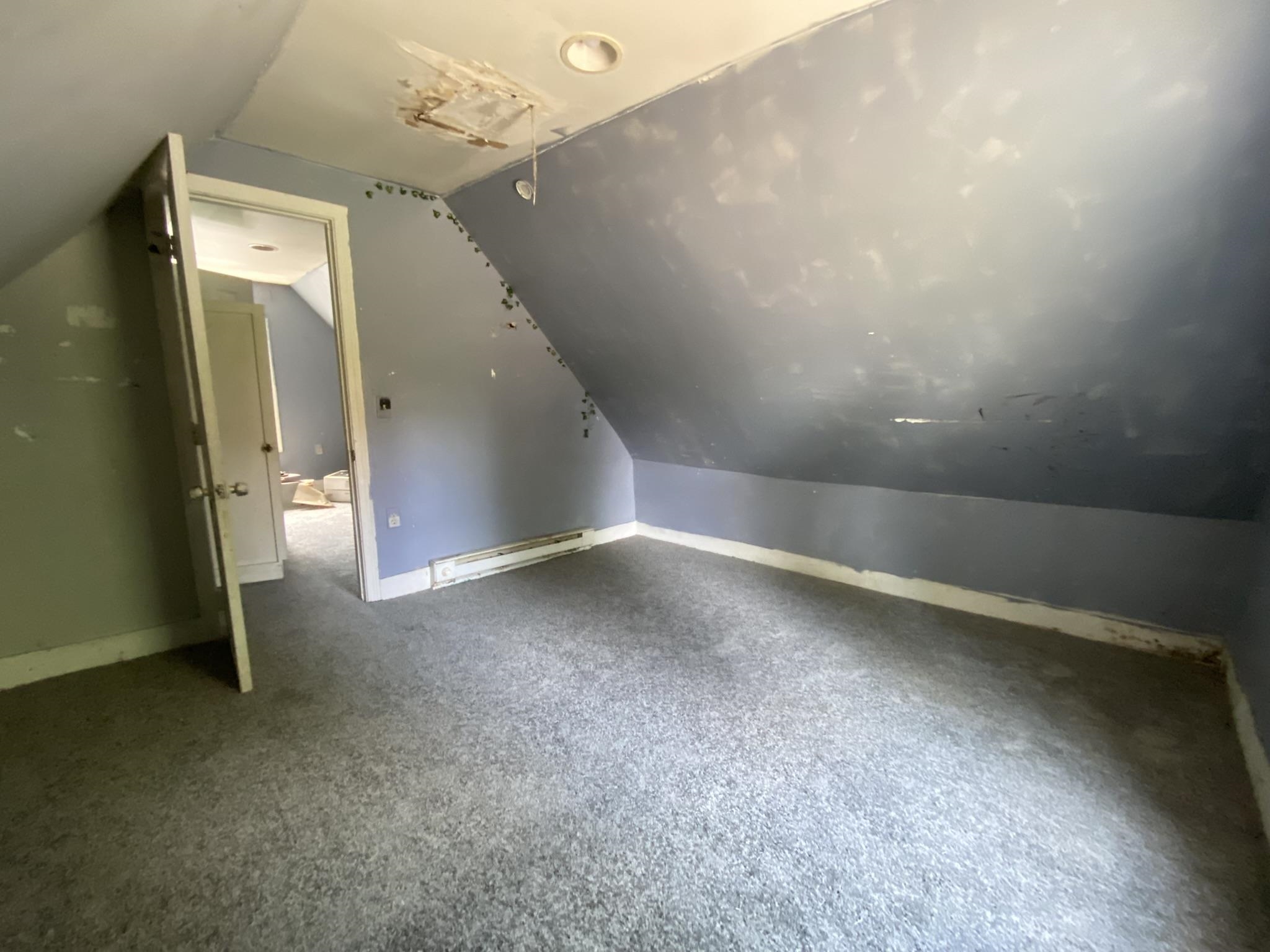 91 Munroe Street Property Photo 31