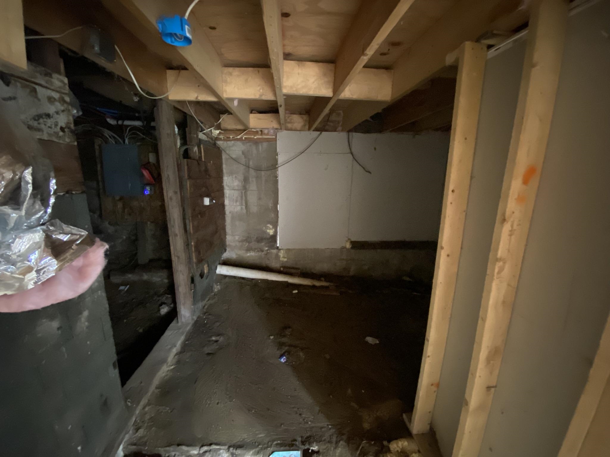 91 Munroe Street Property Photo 34