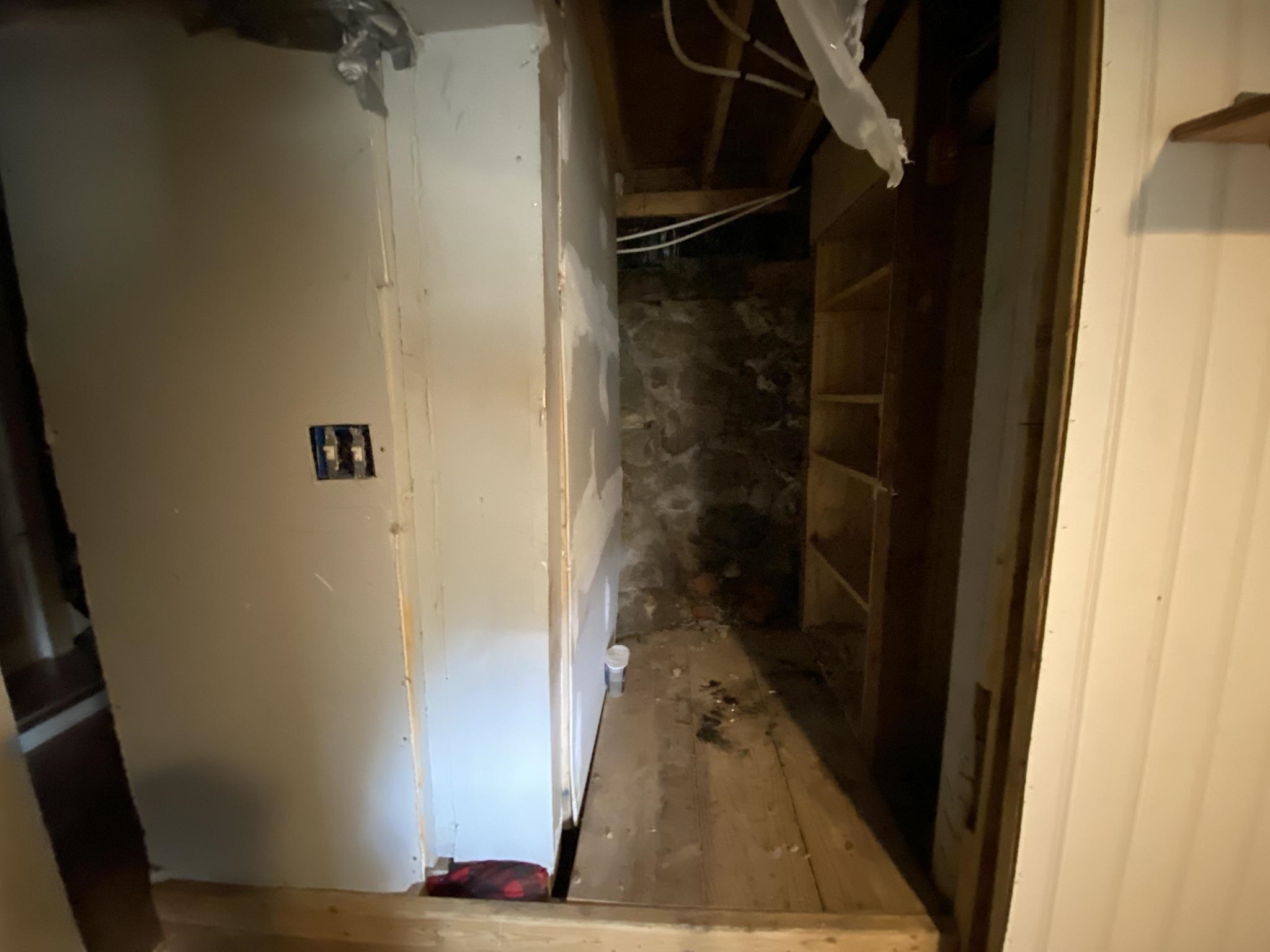 91 Munroe Street Property Photo 39