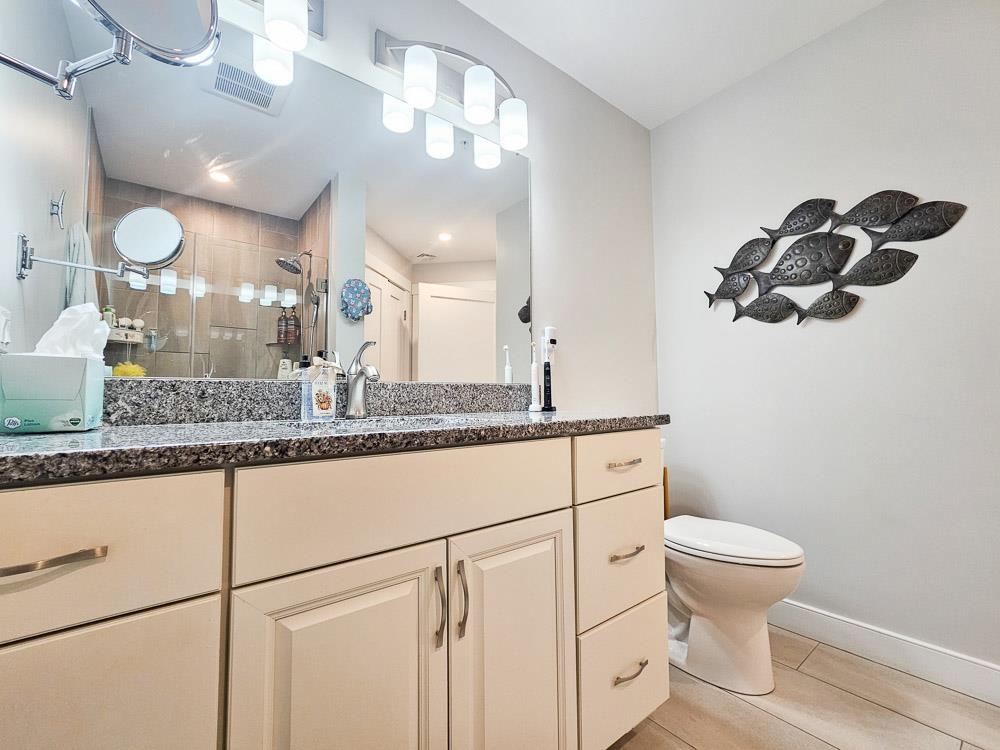 2075 Lafayette Road Property Photo 15