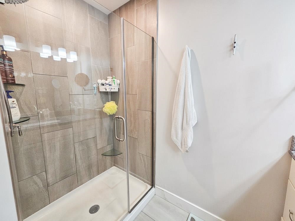 2075 Lafayette Road Property Photo 16