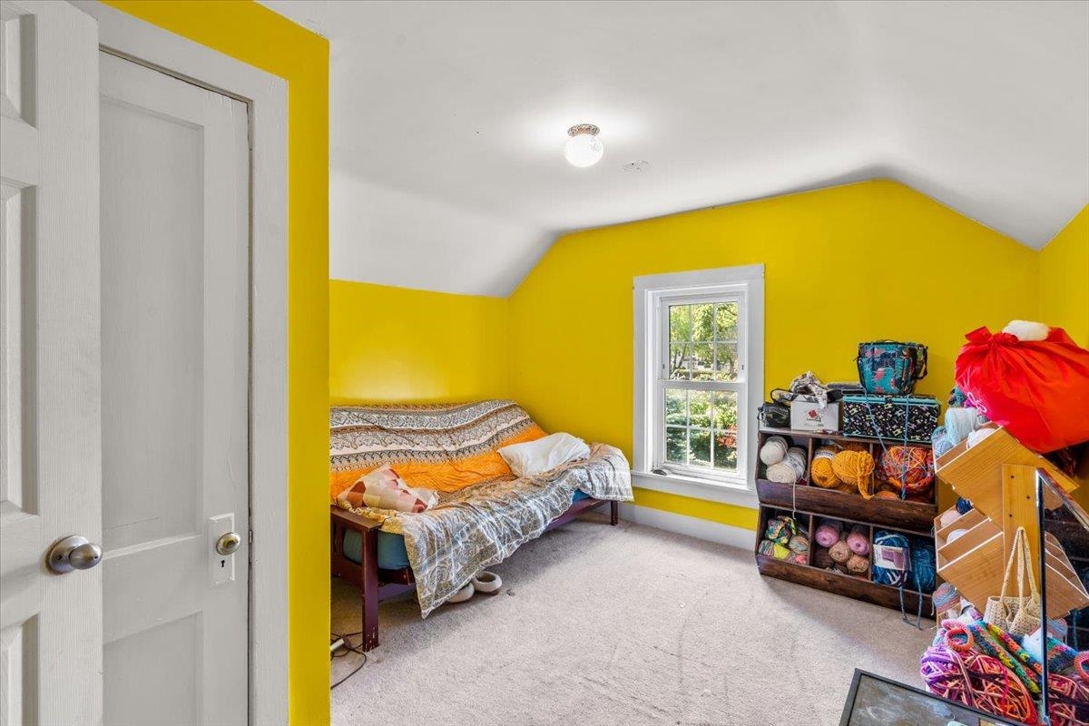 35 Spring Street Property Photo 18