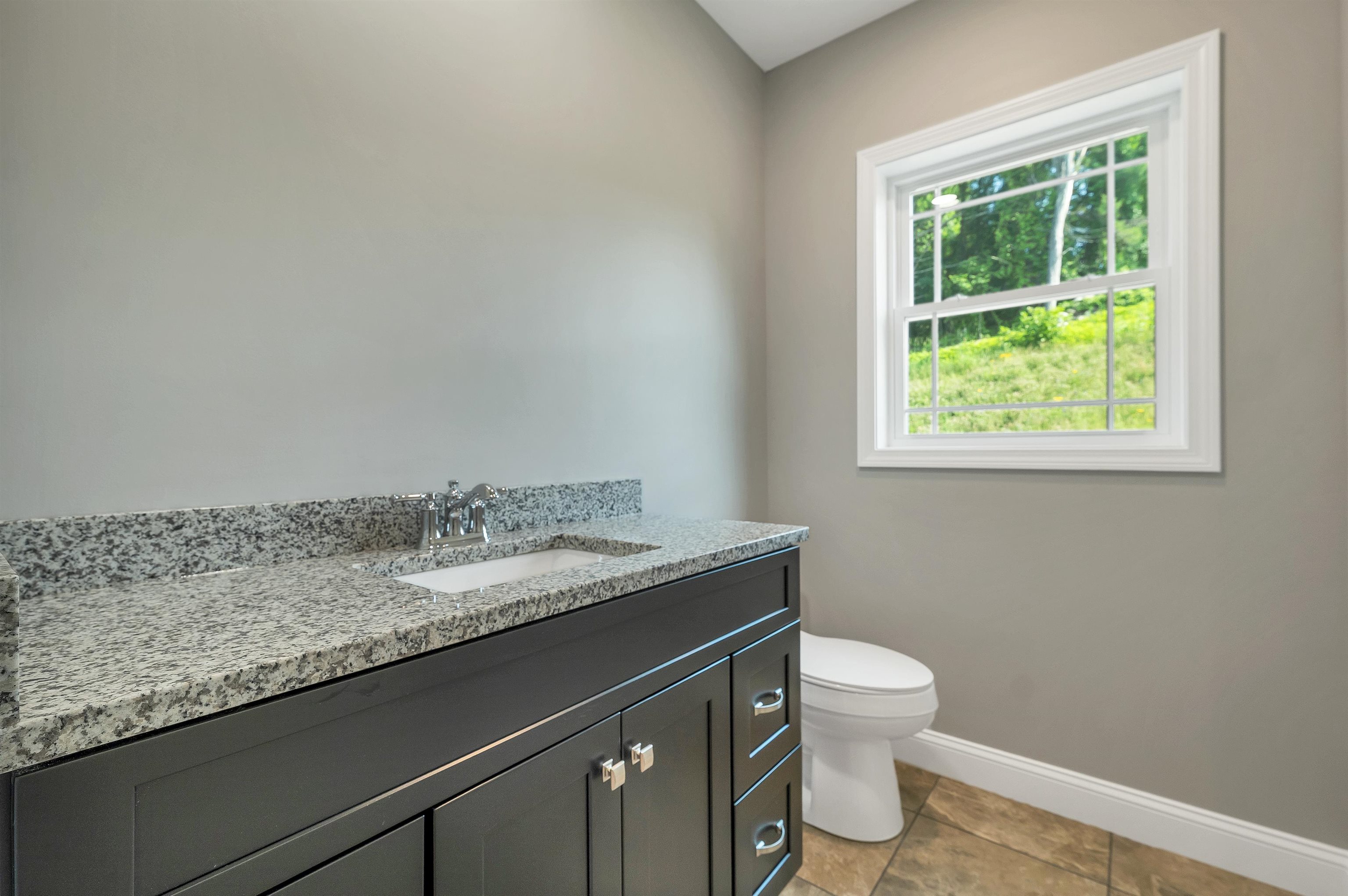 6 Shelburne Lane Property Photo 18