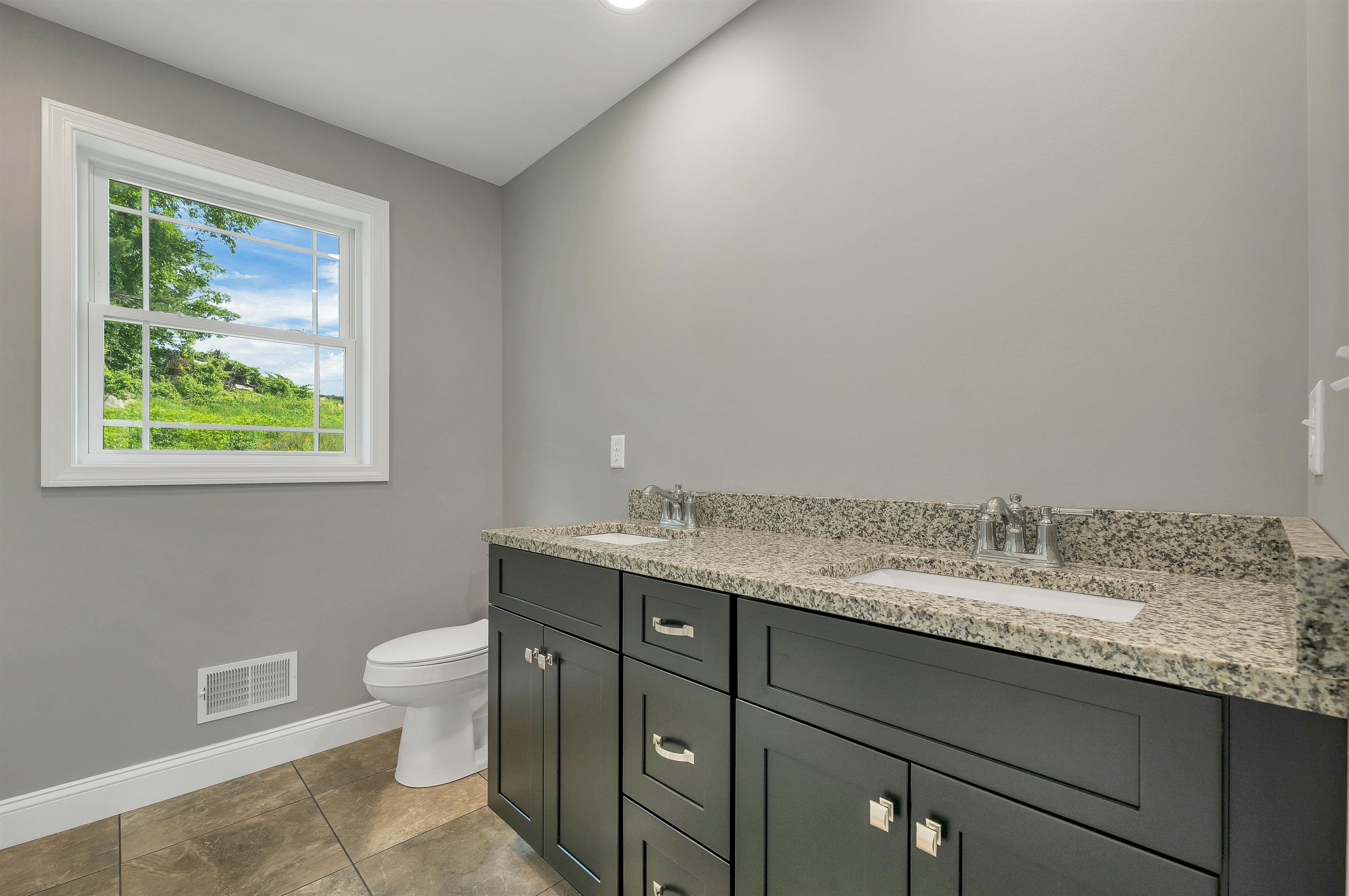 6 Shelburne Lane Property Photo 27