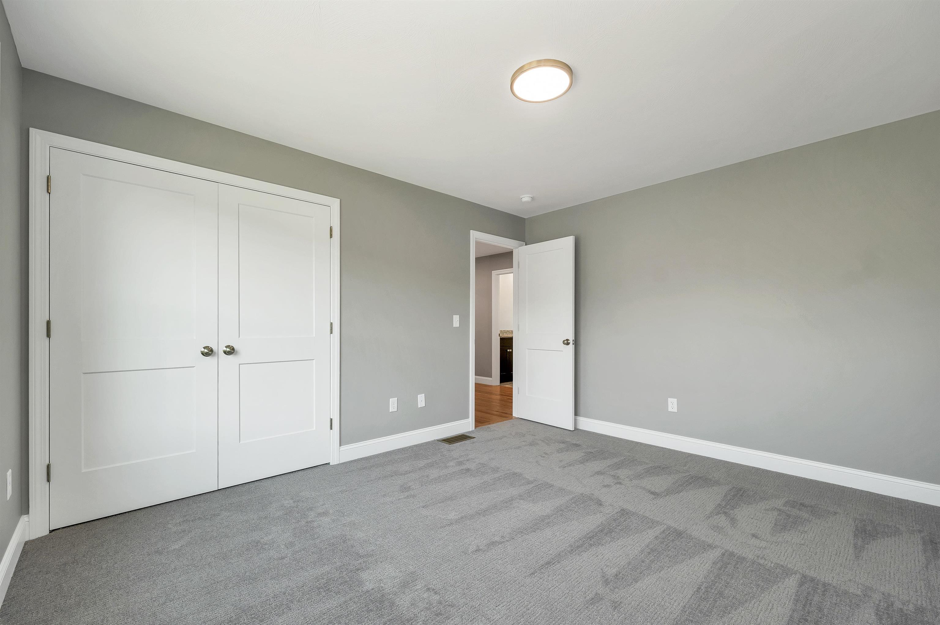 6 Shelburne Lane Property Photo 31