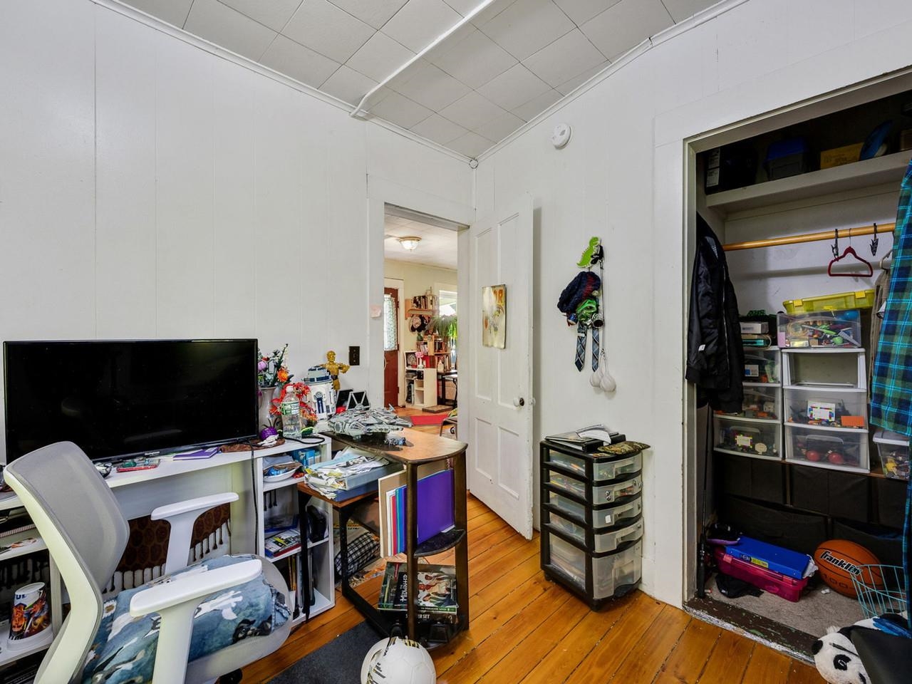 32 Randolph Road Property Photo 14