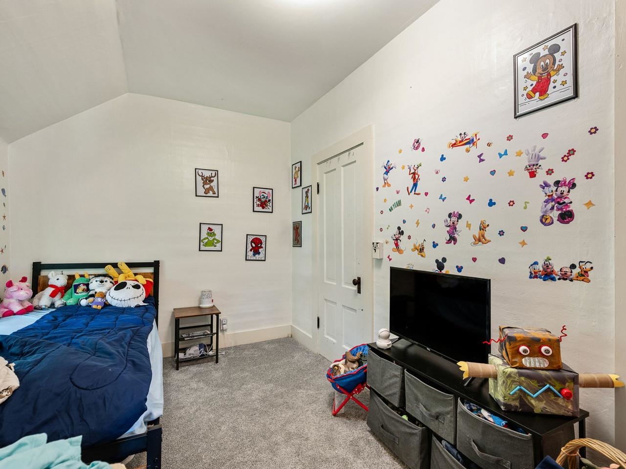 32 Randolph Road Property Photo 34