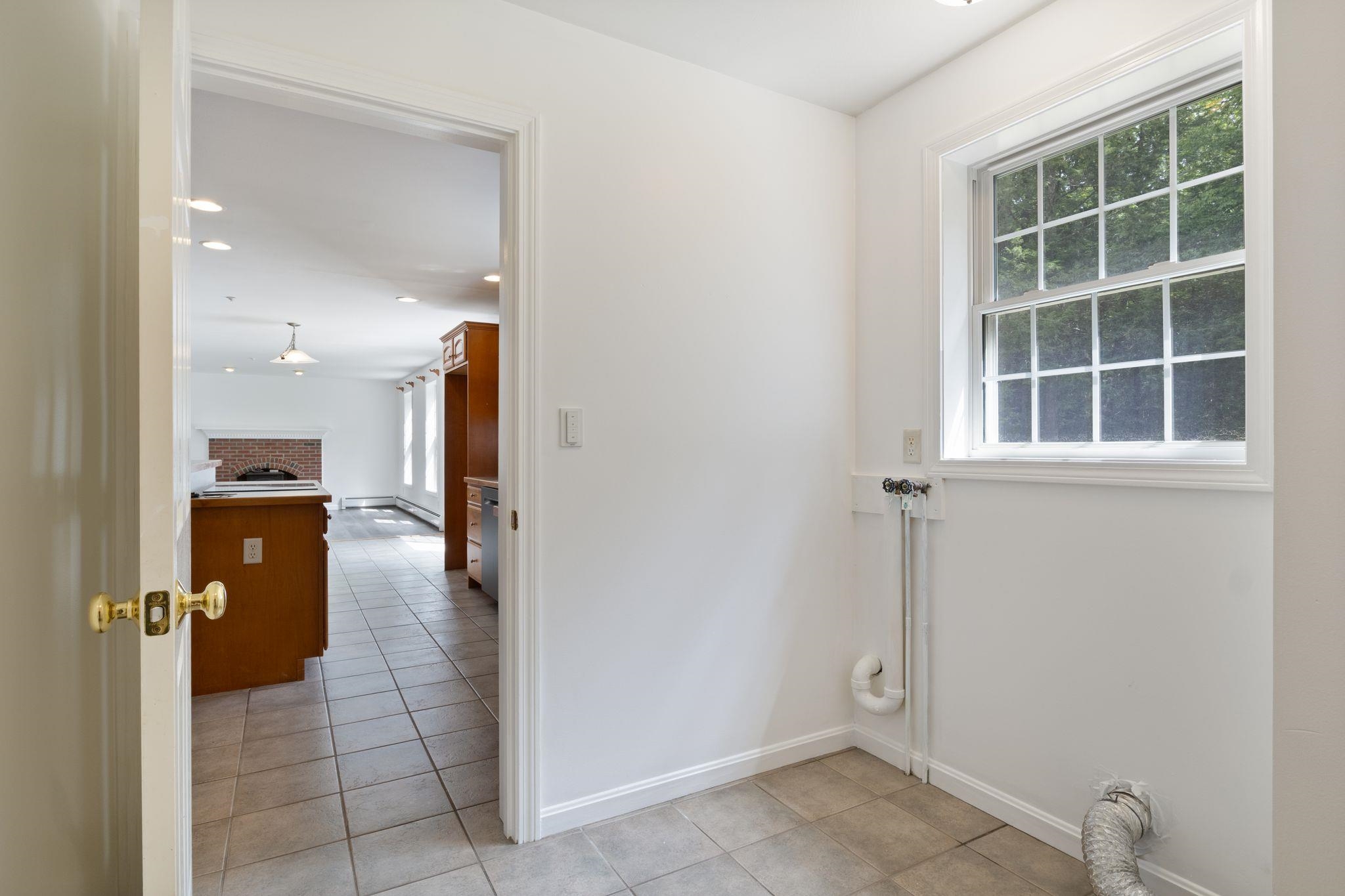 88 Crawford Road Property Photo 29