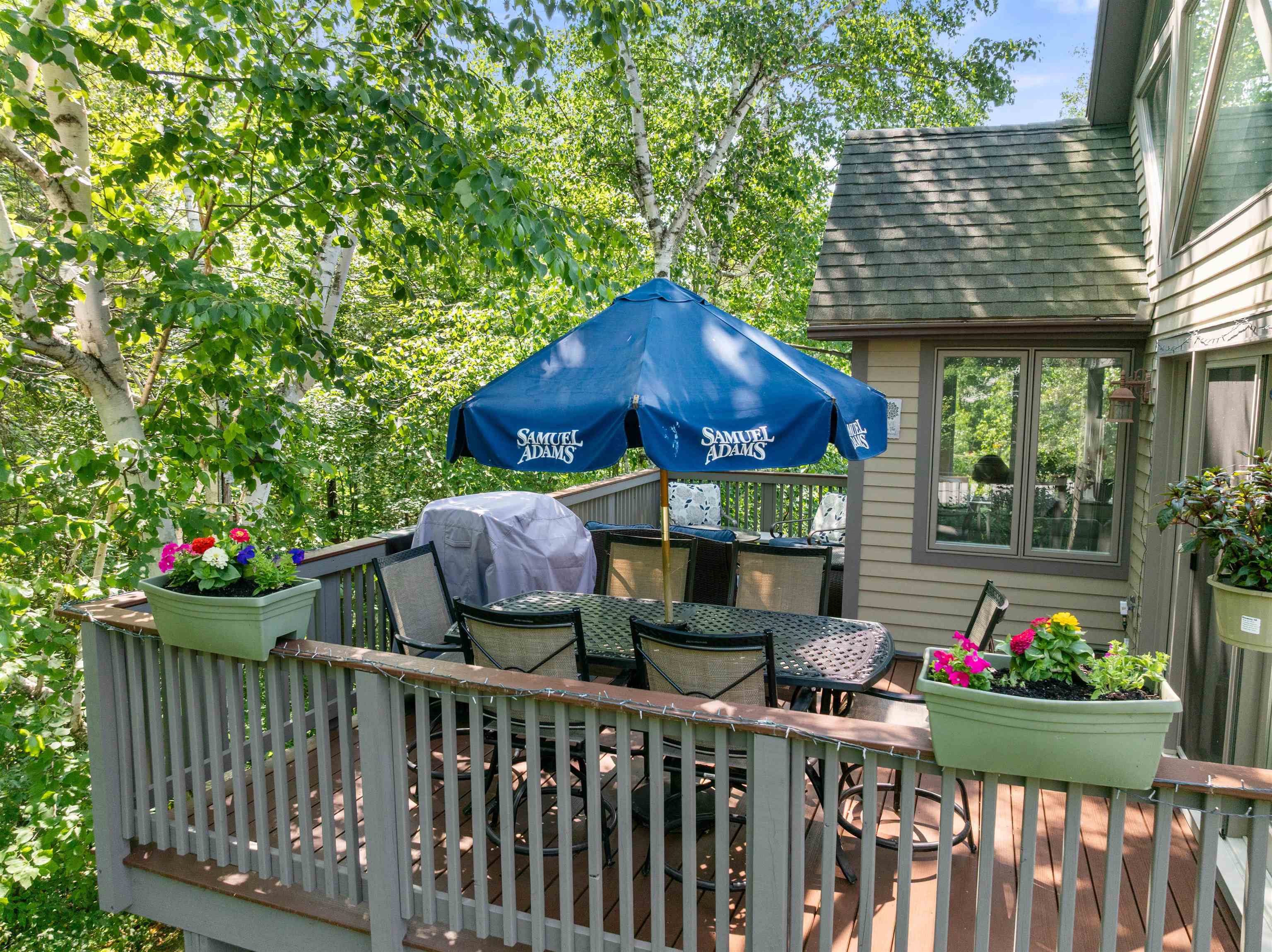 6 Tartan Hollow Property Photo 2