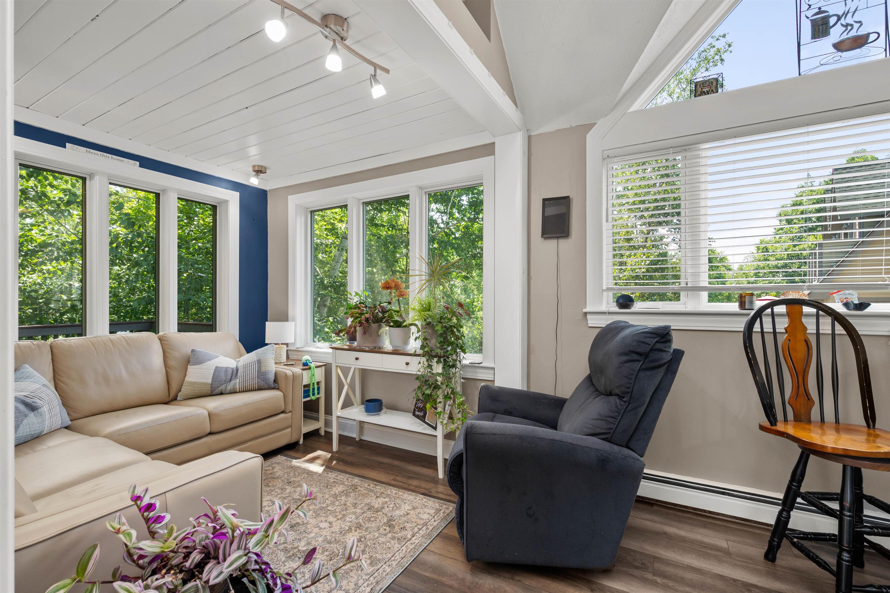 6 Tartan Hollow Property Photo 18