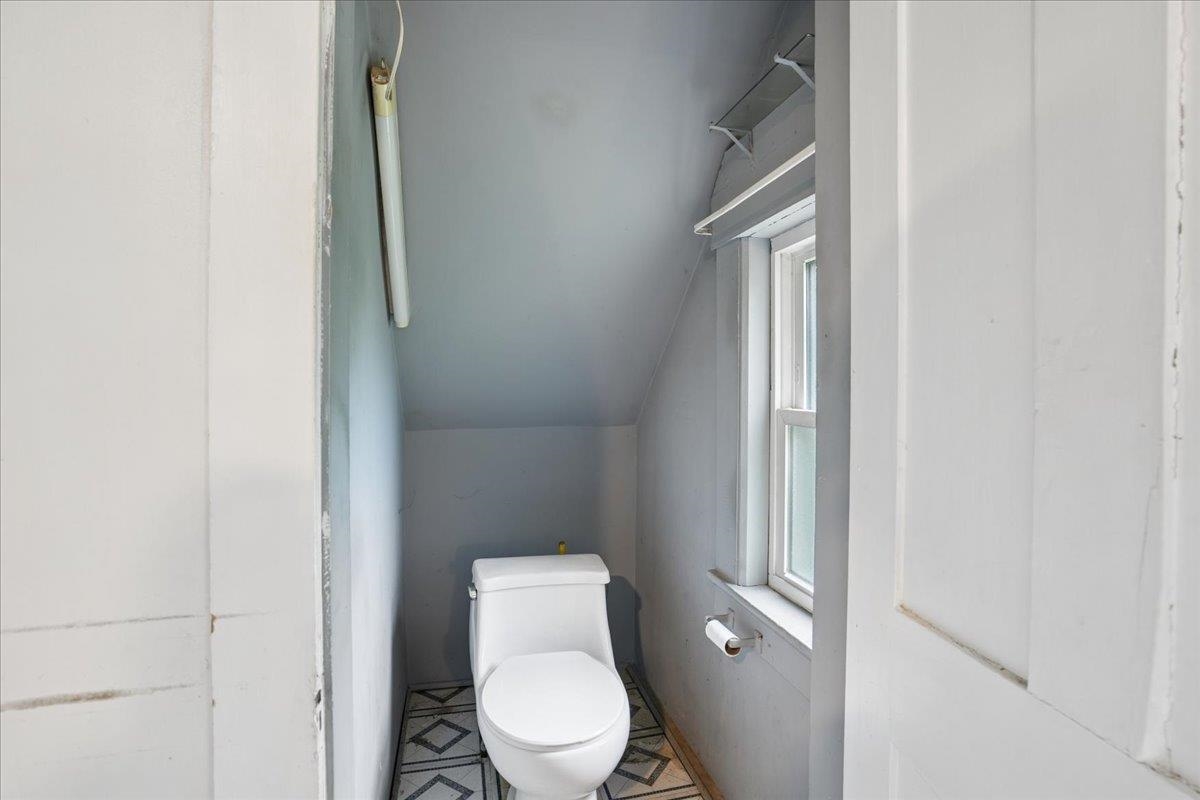 60 Avery Street Property Photo 17