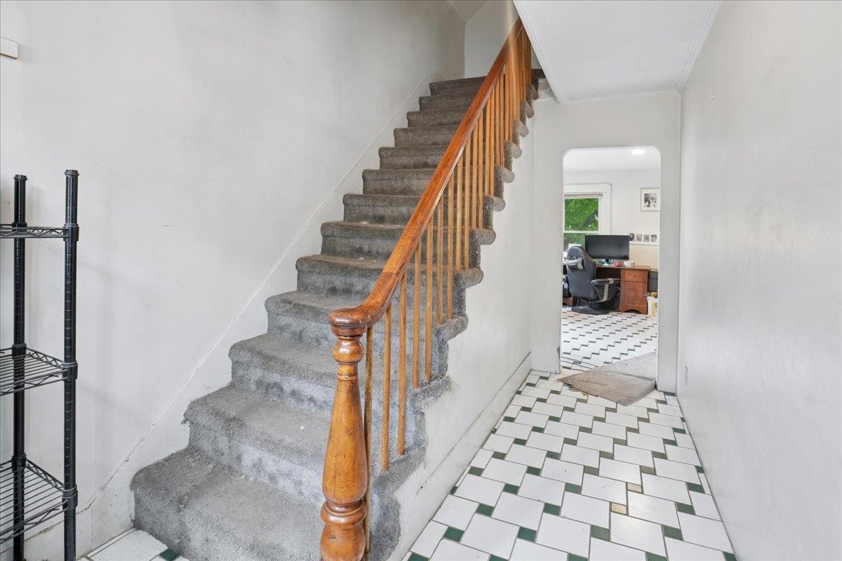 60 Avery Street Property Photo 18