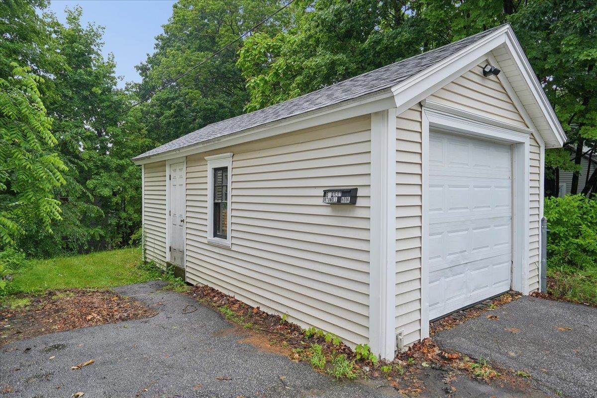 60 Avery Street Property Photo 38