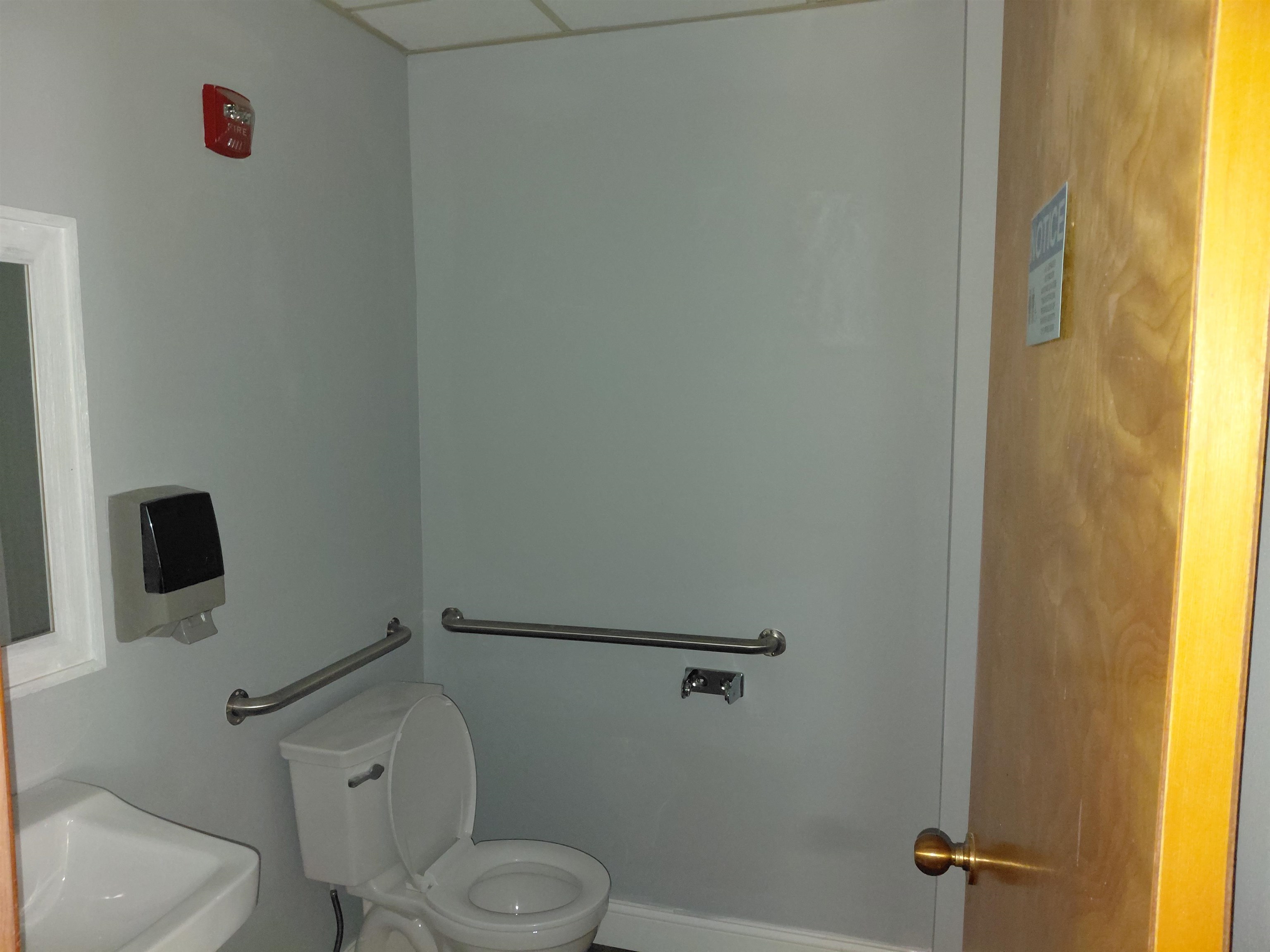 575 South Willow Street Property Photo 10