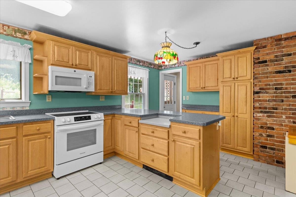 11 Prospect Street Property Photo 22
