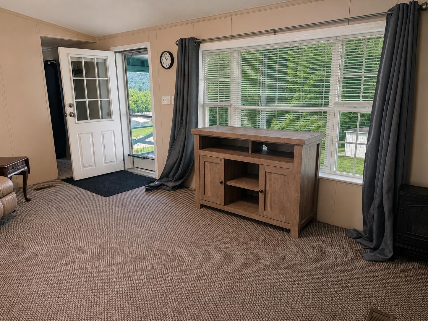19 Hilltop Manor Mobile Home Park Property Photo 6