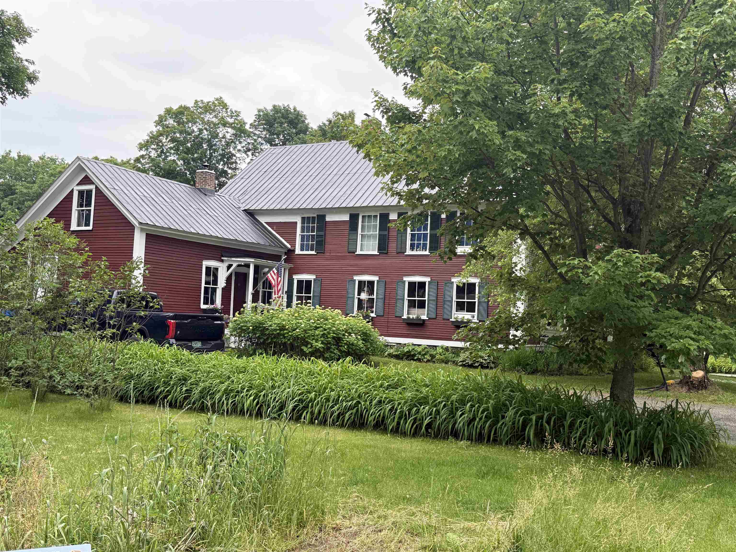 53 Commonwealth Avenue Property Photo 1