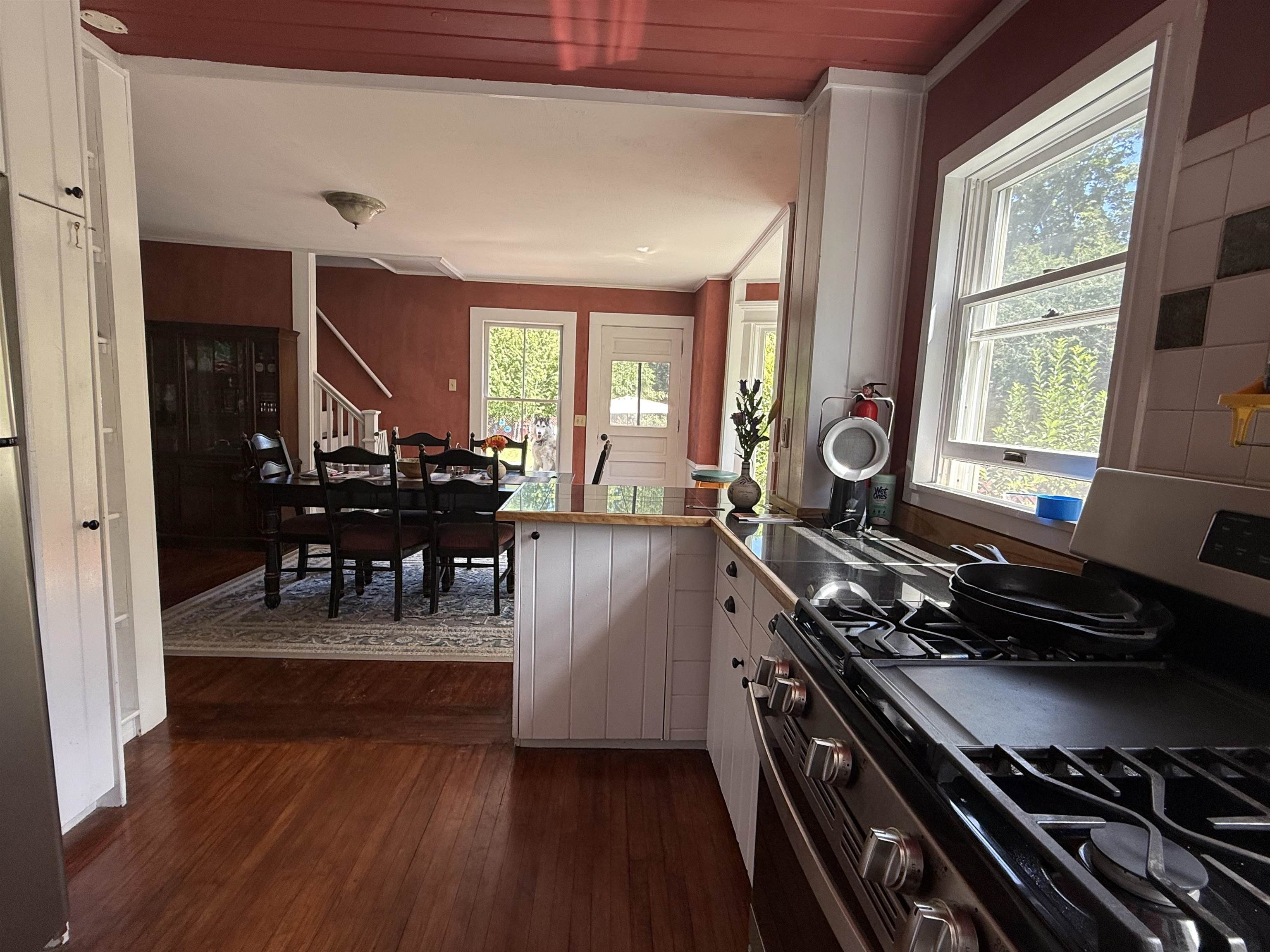 53 Commonwealth Avenue Property Photo 6