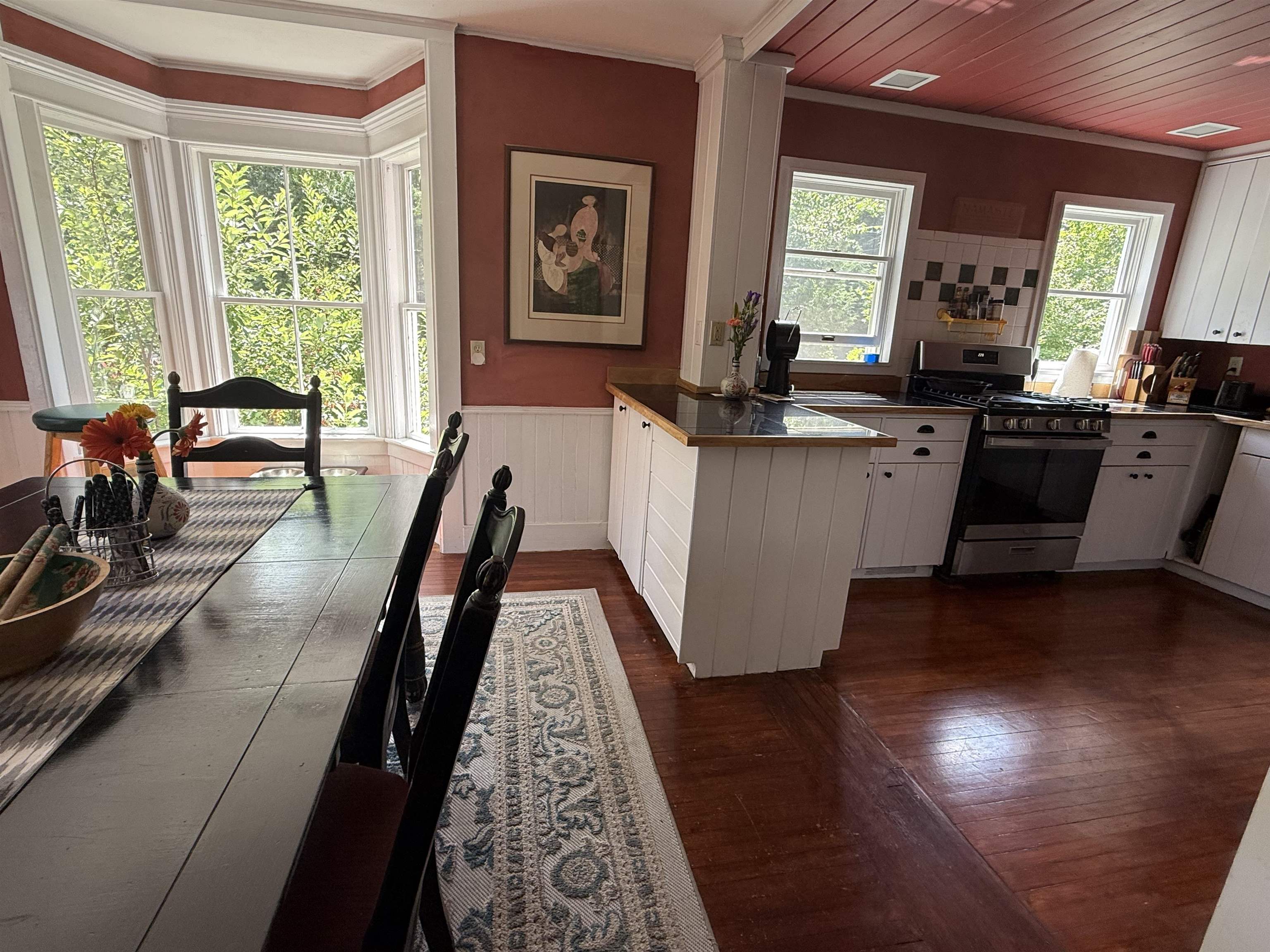 53 Commonwealth Avenue Property Photo 7