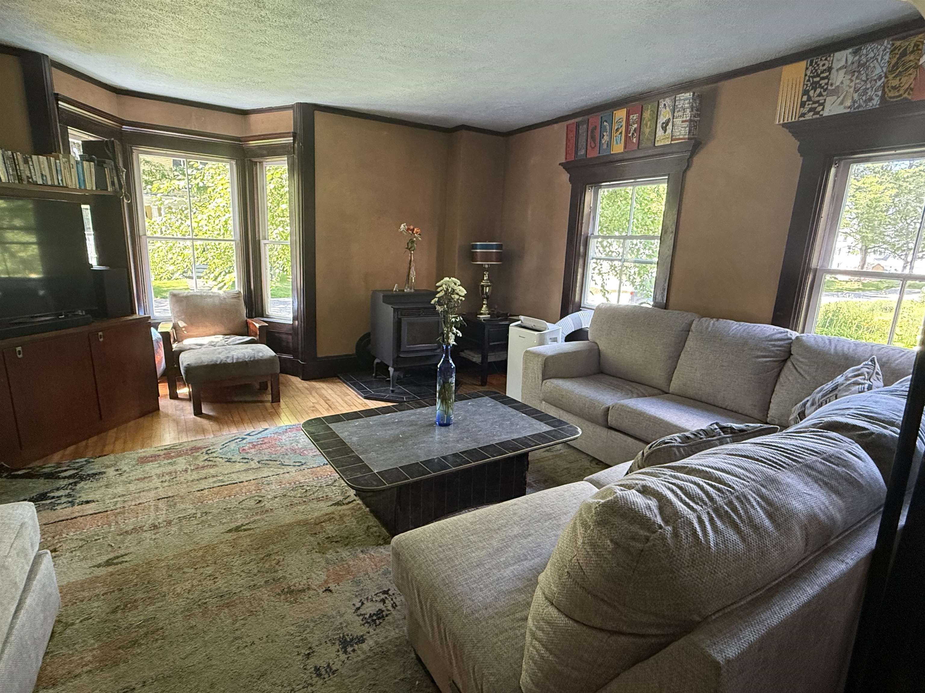 53 Commonwealth Avenue Property Photo 10