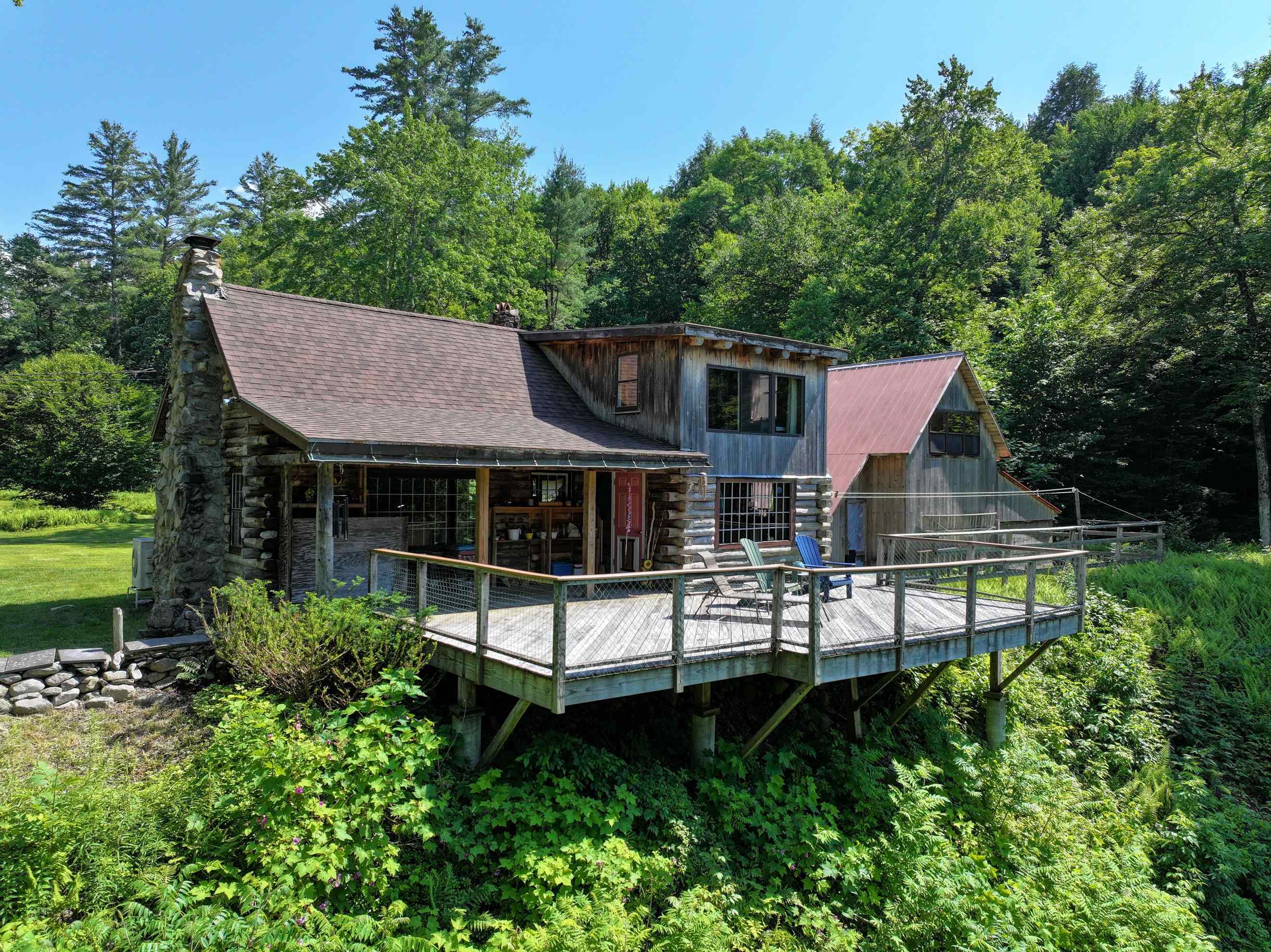 1883 West River Road Property Photo 1