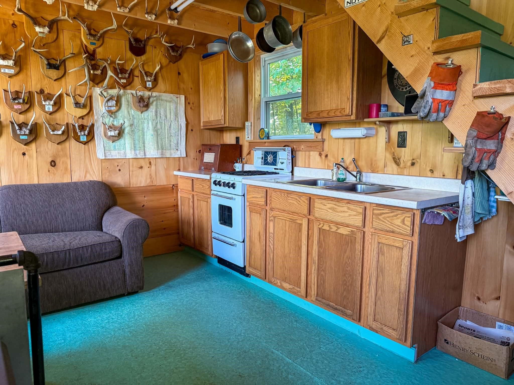 801 Red Schoolhouse Road Property Photo 5