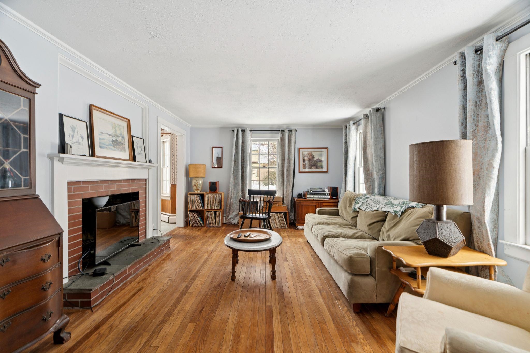87 Fairground Road Property Photo 11