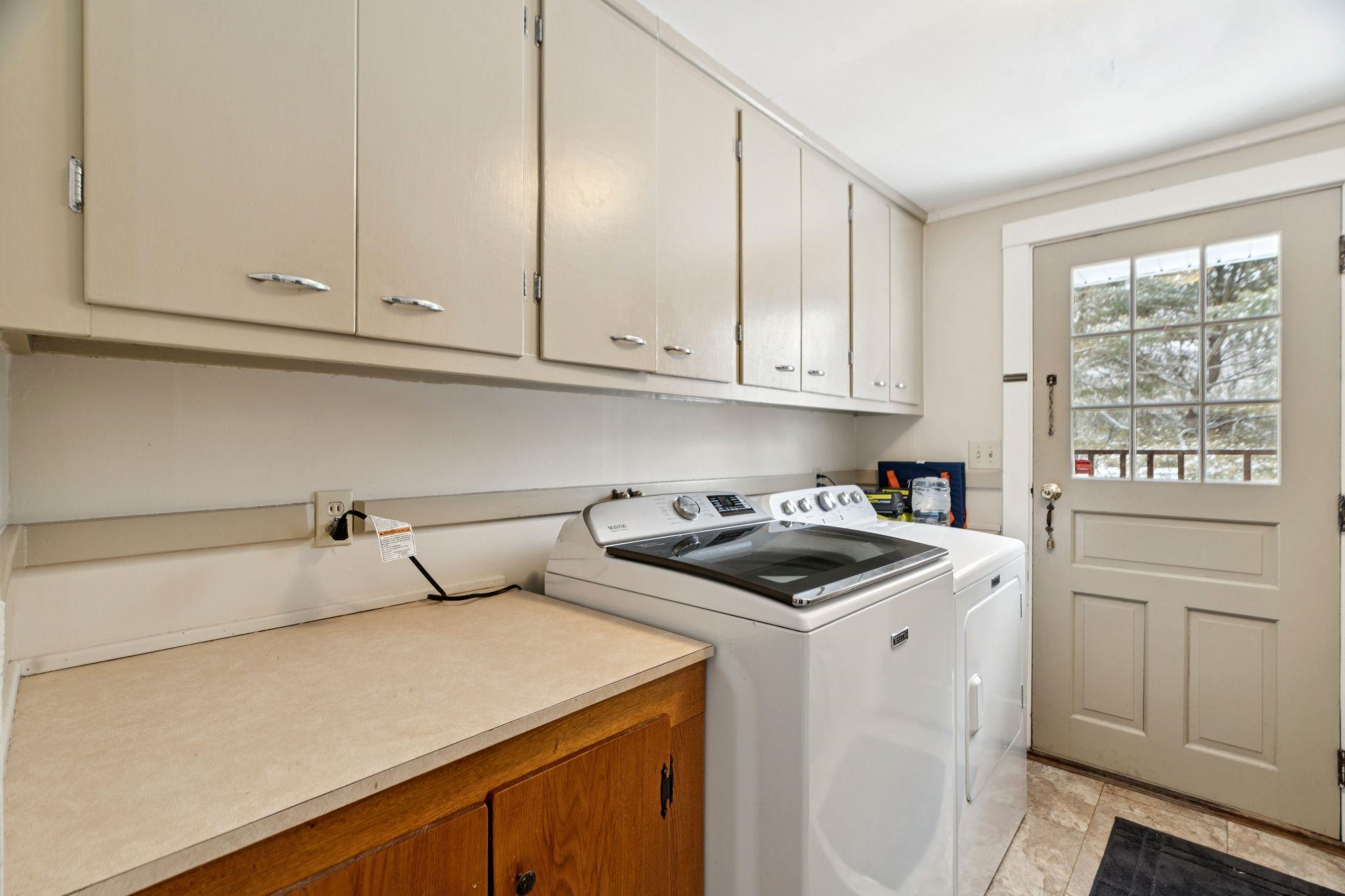 87 Fairground Road Property Photo 16