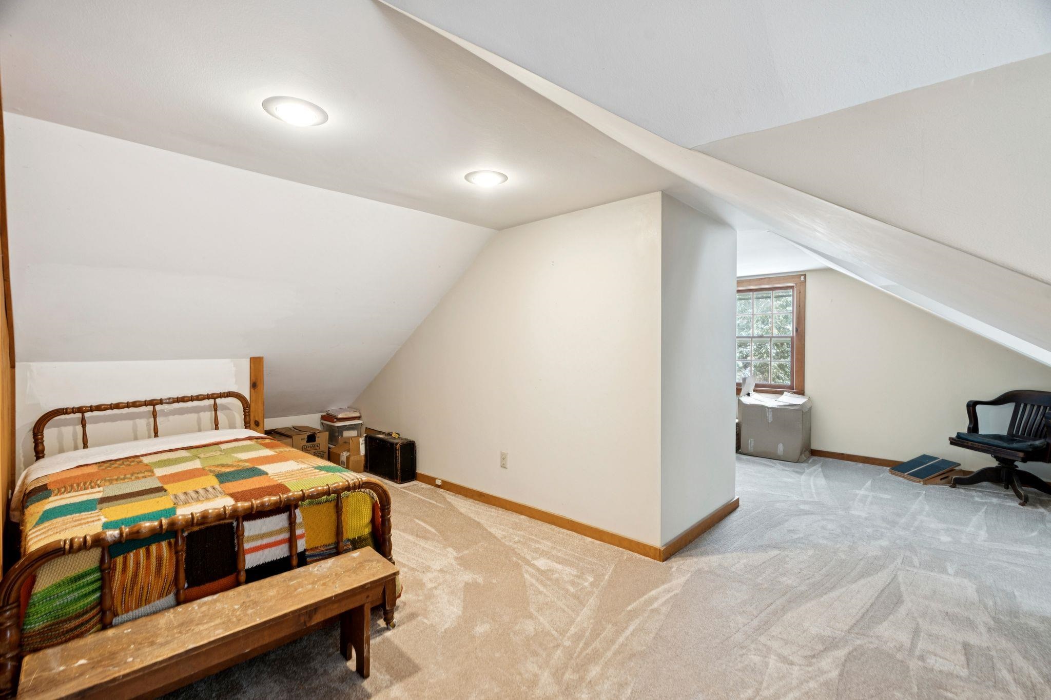 87 Fairground Road Property Photo 25