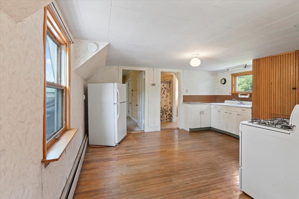 3 Hillside Avenue Property Photo 27