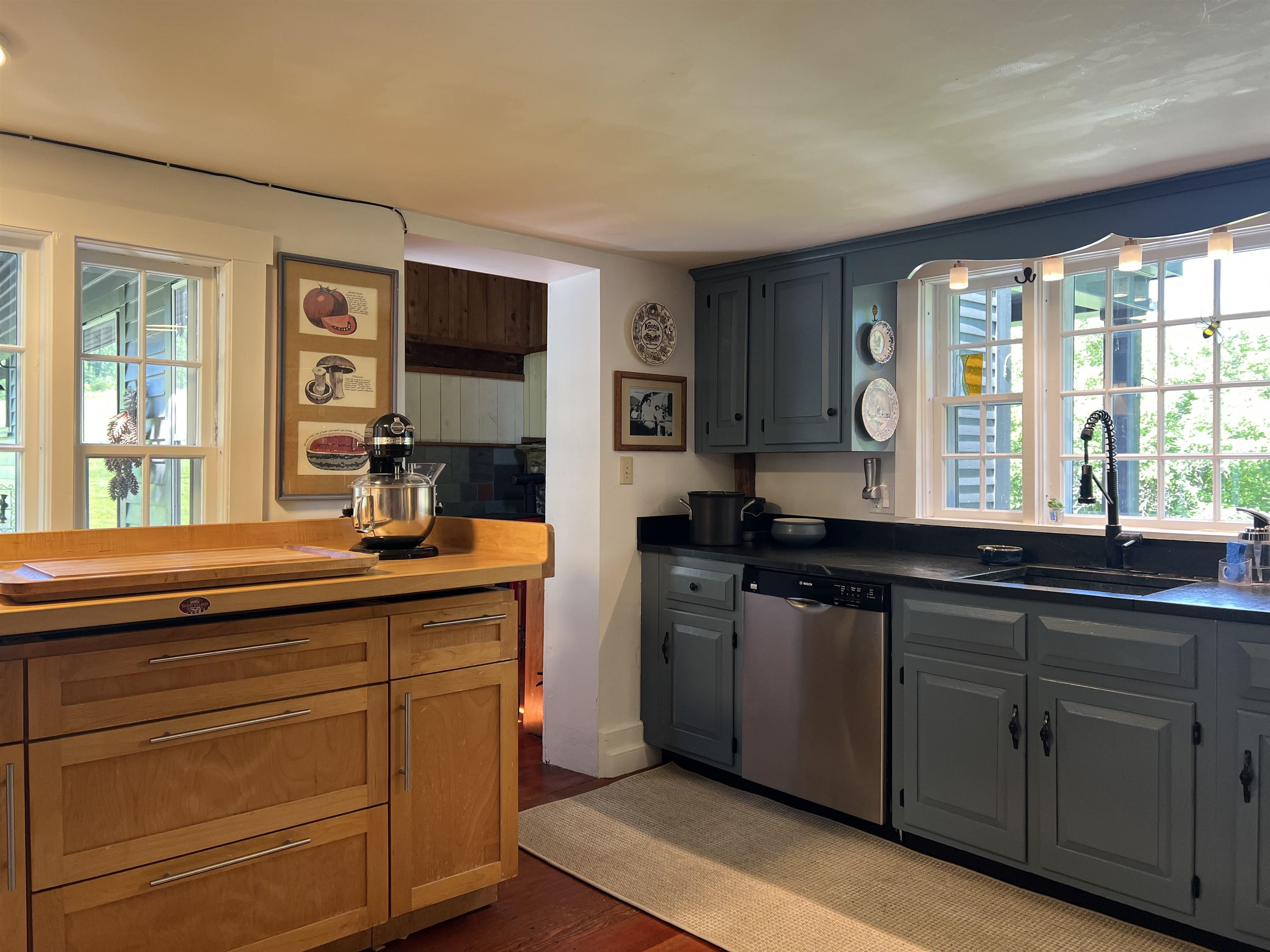 412 Hall Ranch Road Property Photo 11