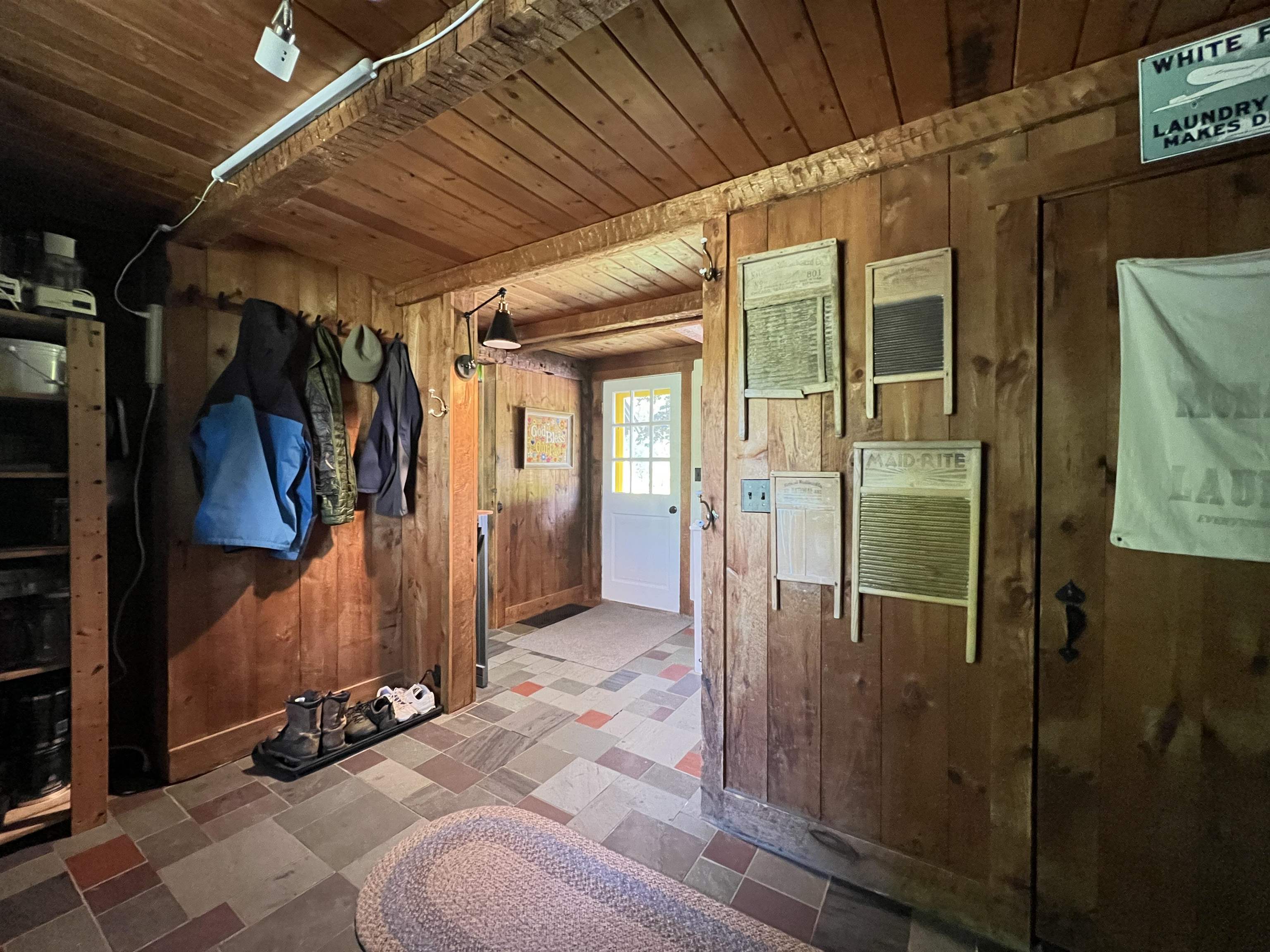 412 Hall Ranch Road Property Photo 27